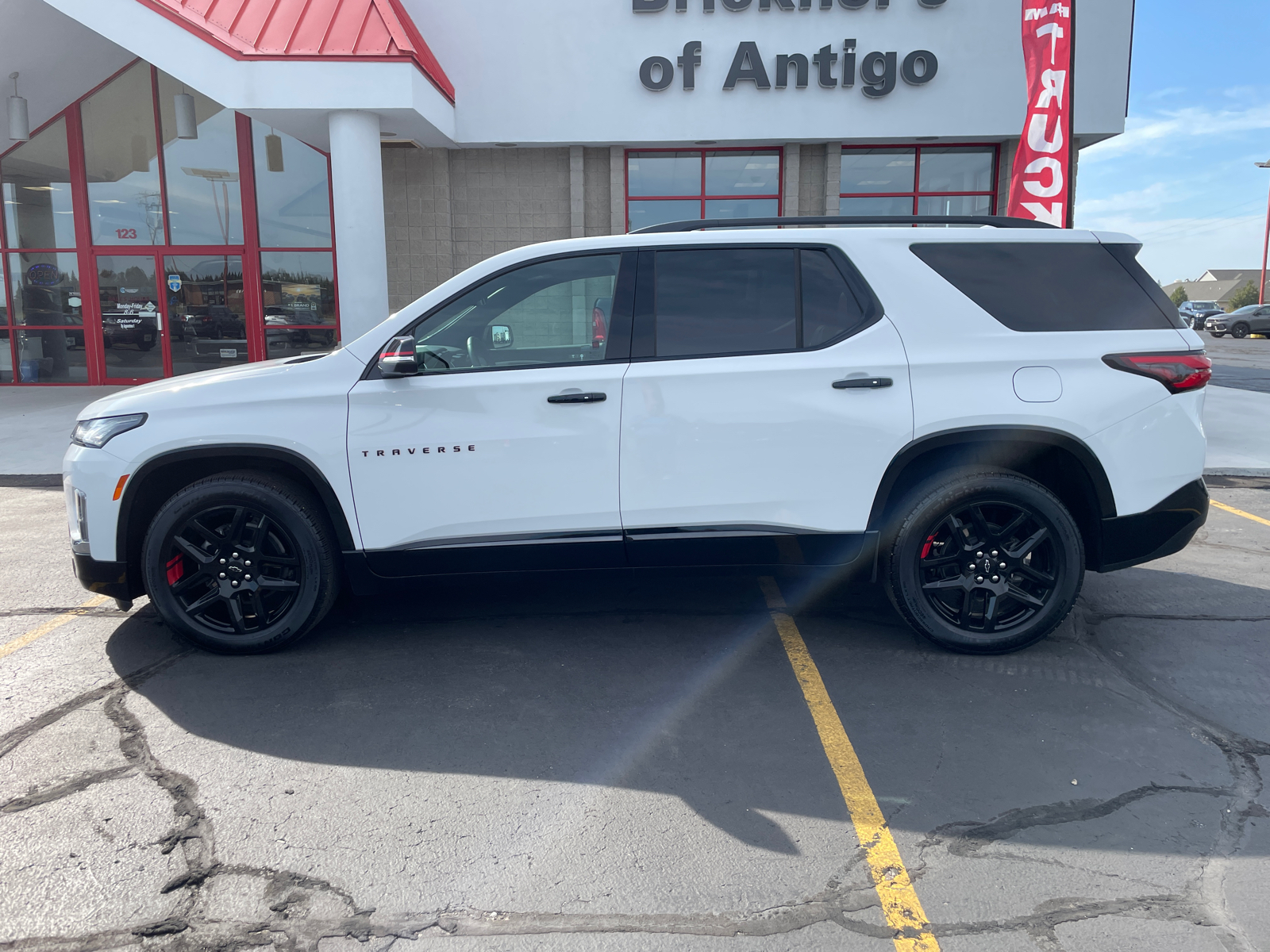 2023 Chevrolet Traverse Premier 4