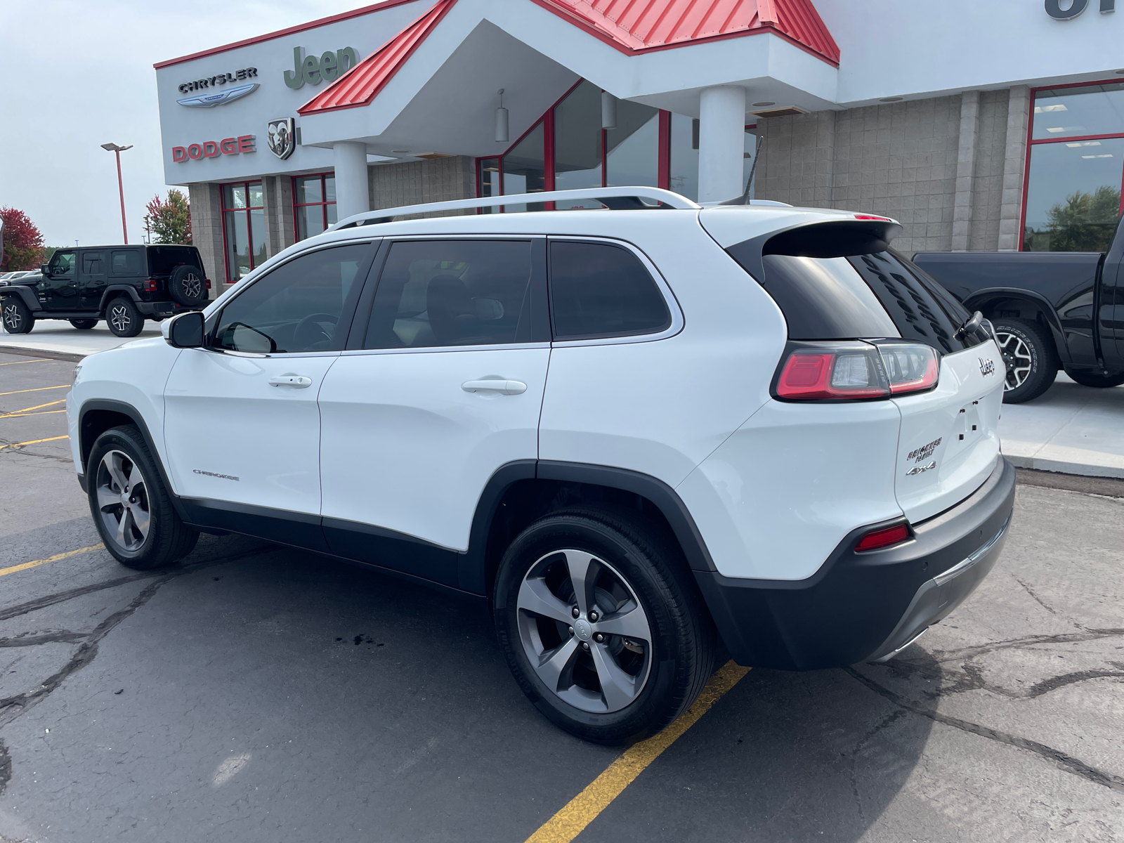 2019 Jeep Cherokee Limited 4