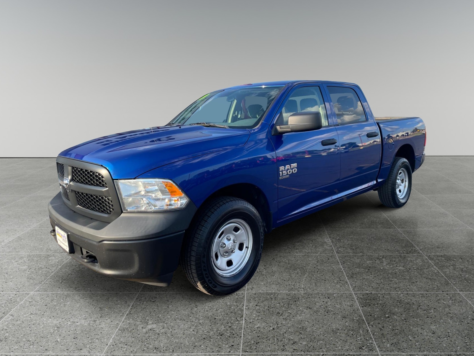 2019 Ram 1500 Classic Tradesman 1