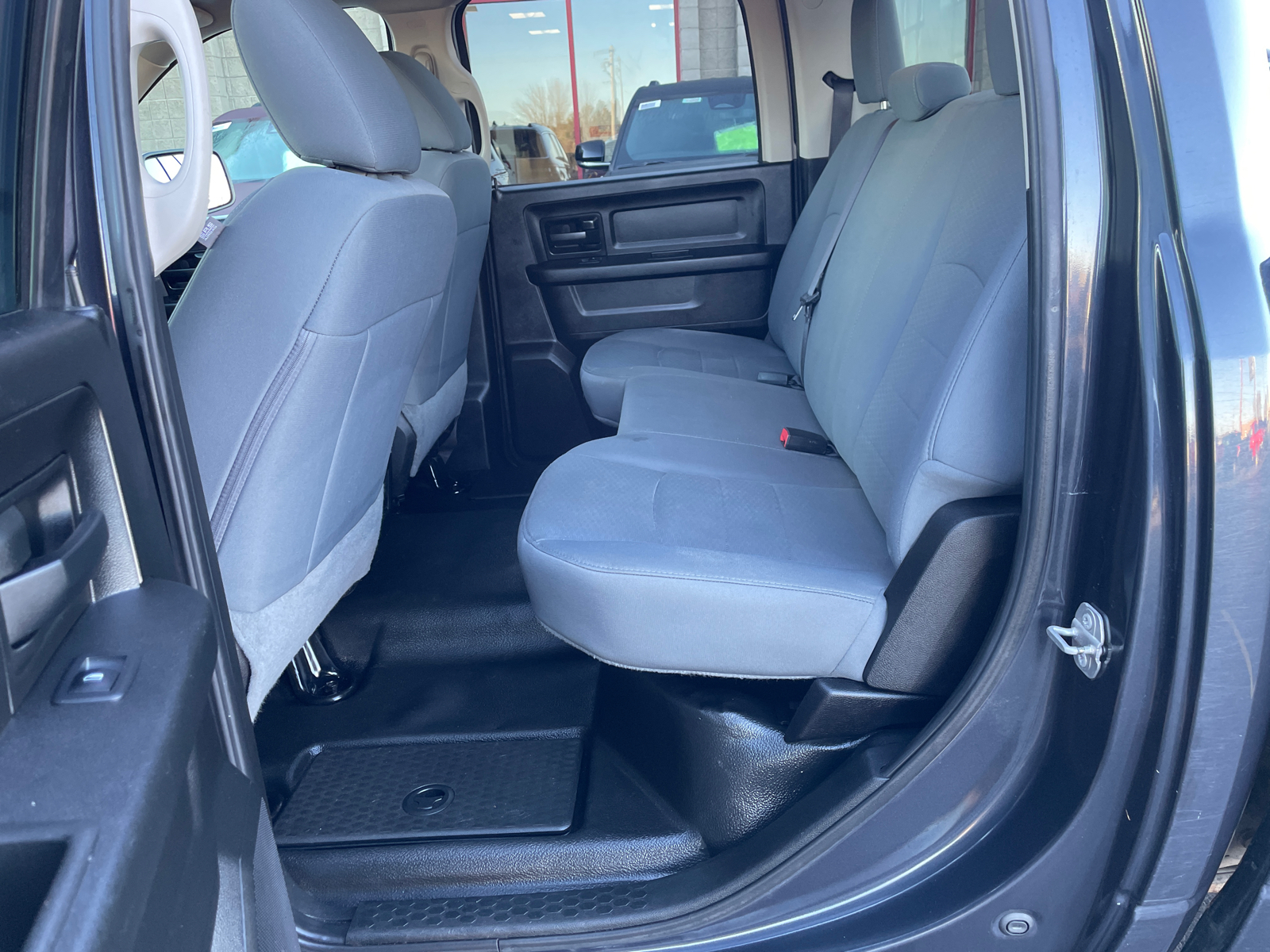 2019 Ram 1500 Classic Tradesman Crew 4x4 V6 24