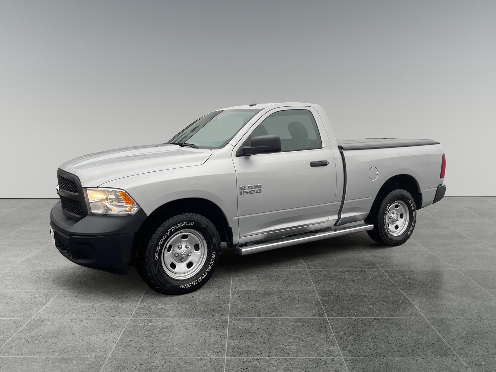 2017 Ram 1500 Tradesman Reg Cab 4x4 V6 1