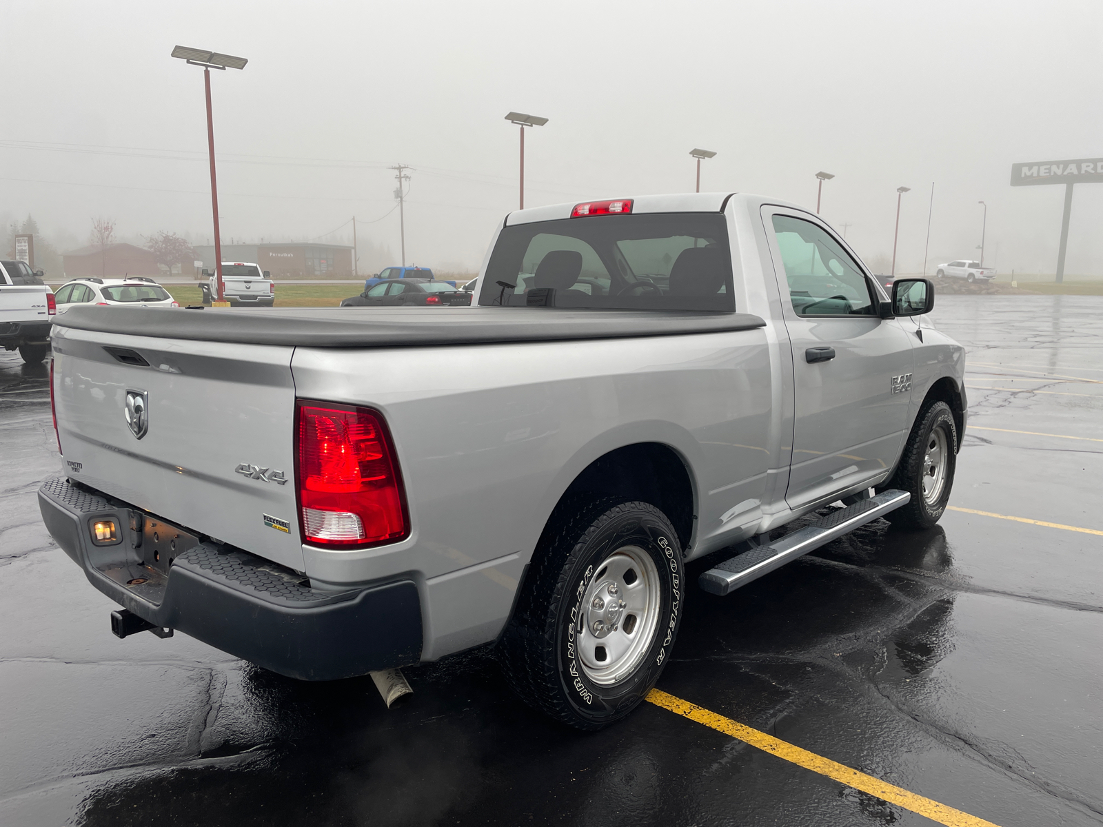 2017 Ram 1500 Tradesman Reg Cab 4x4 V6 7