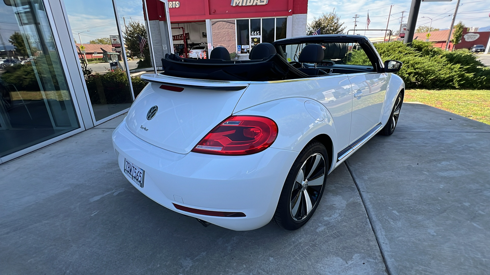 2013 Volkswagen Beetle 2.0 TSi 5