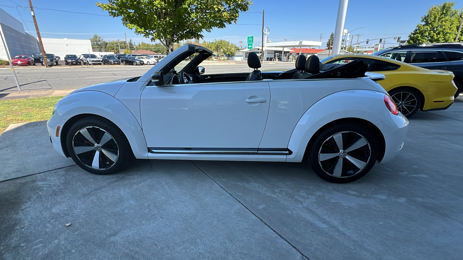 2013 Volkswagen Beetle 2.0 TSi 8