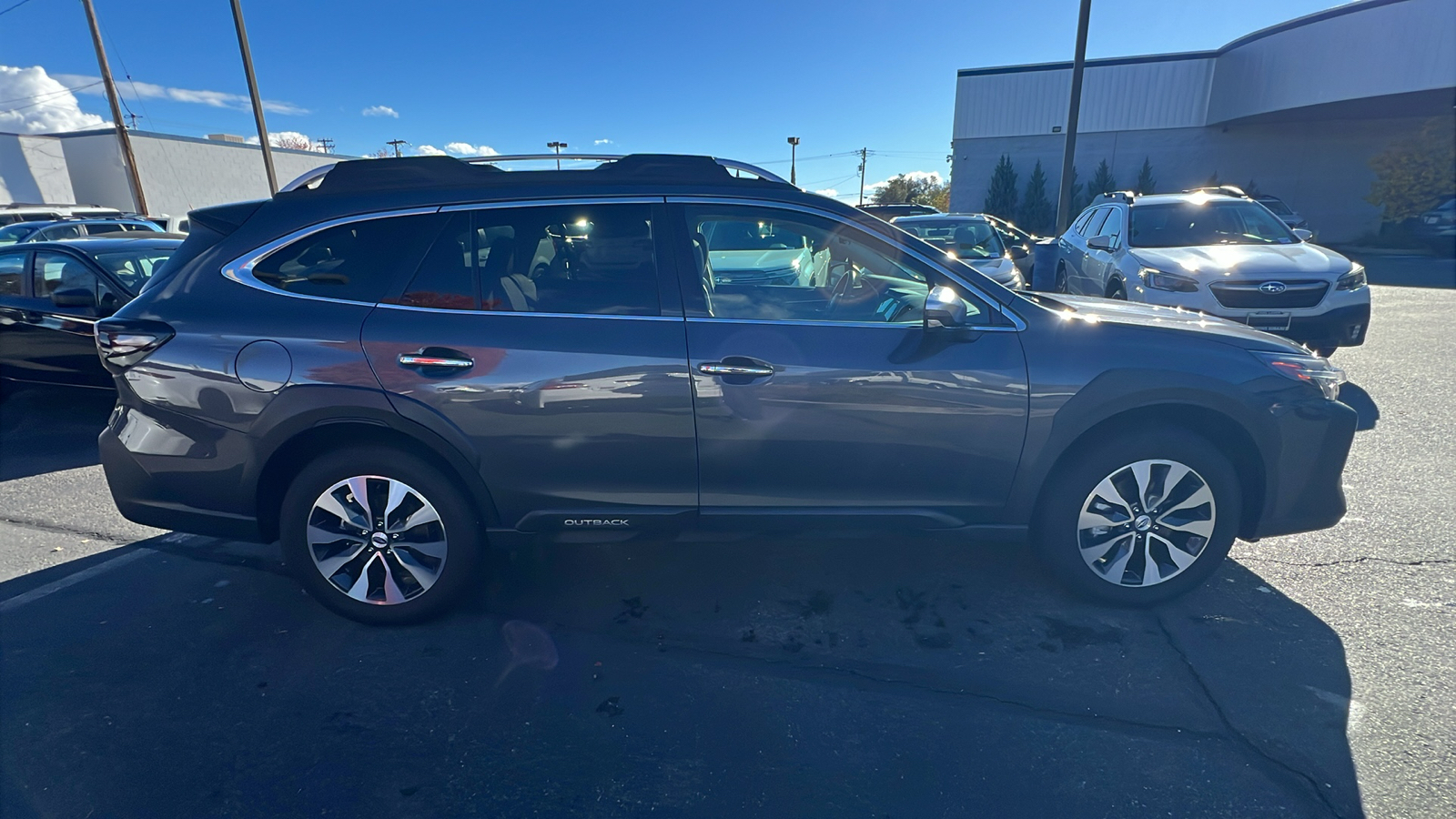 2024 Subaru Outback Touring XT 3