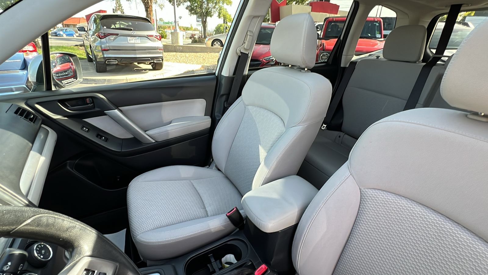 2015 Subaru Forester 2.5i Premium 23