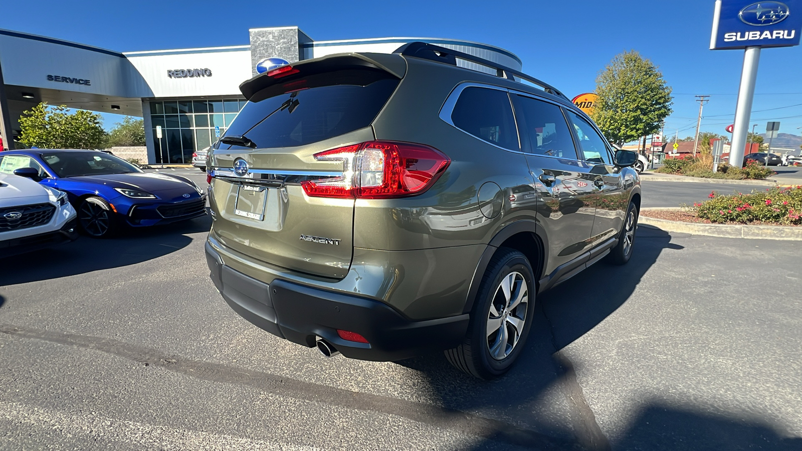 2024 Subaru Ascent Premium 4