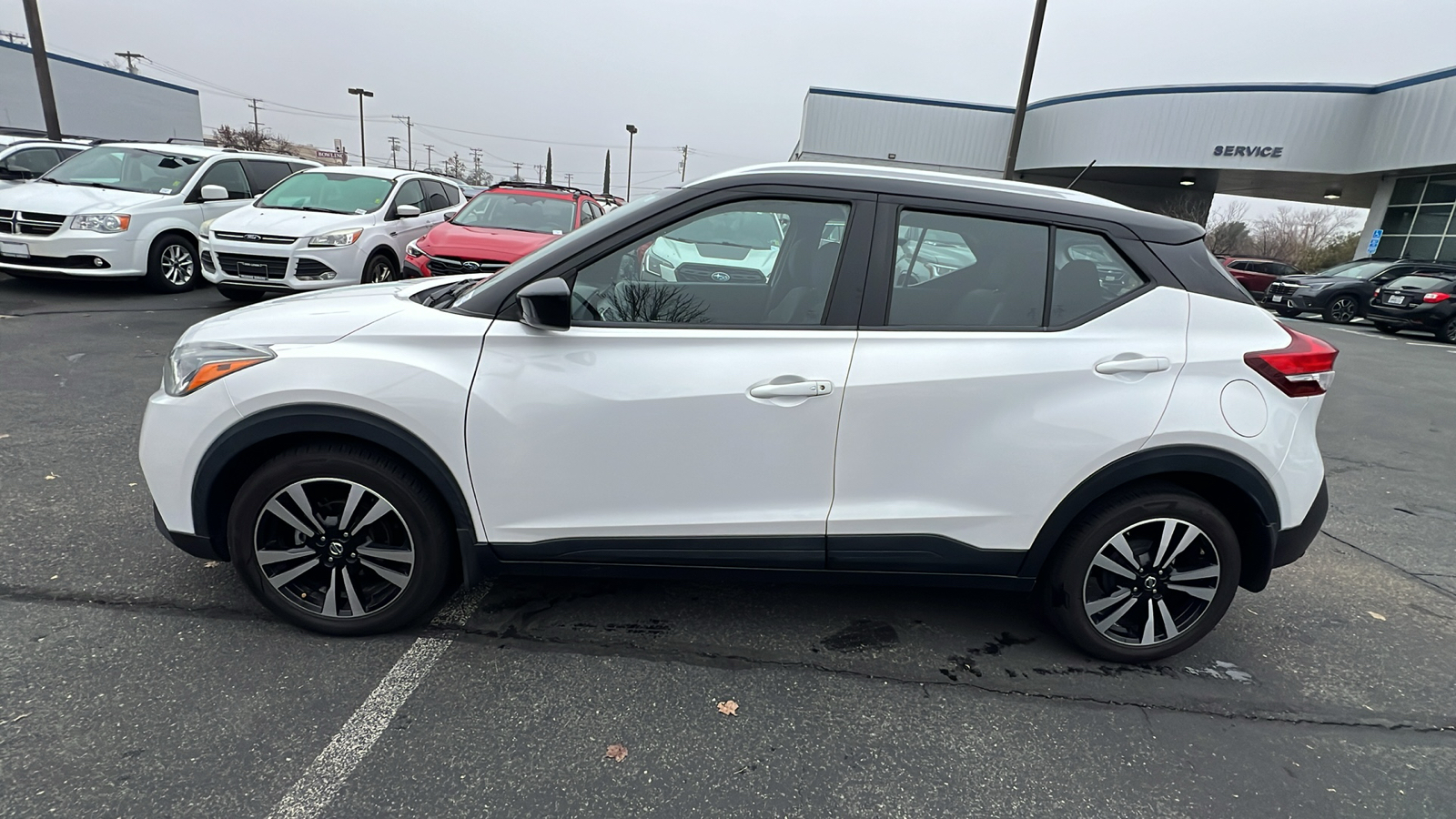 2019 Nissan Kicks SV 8