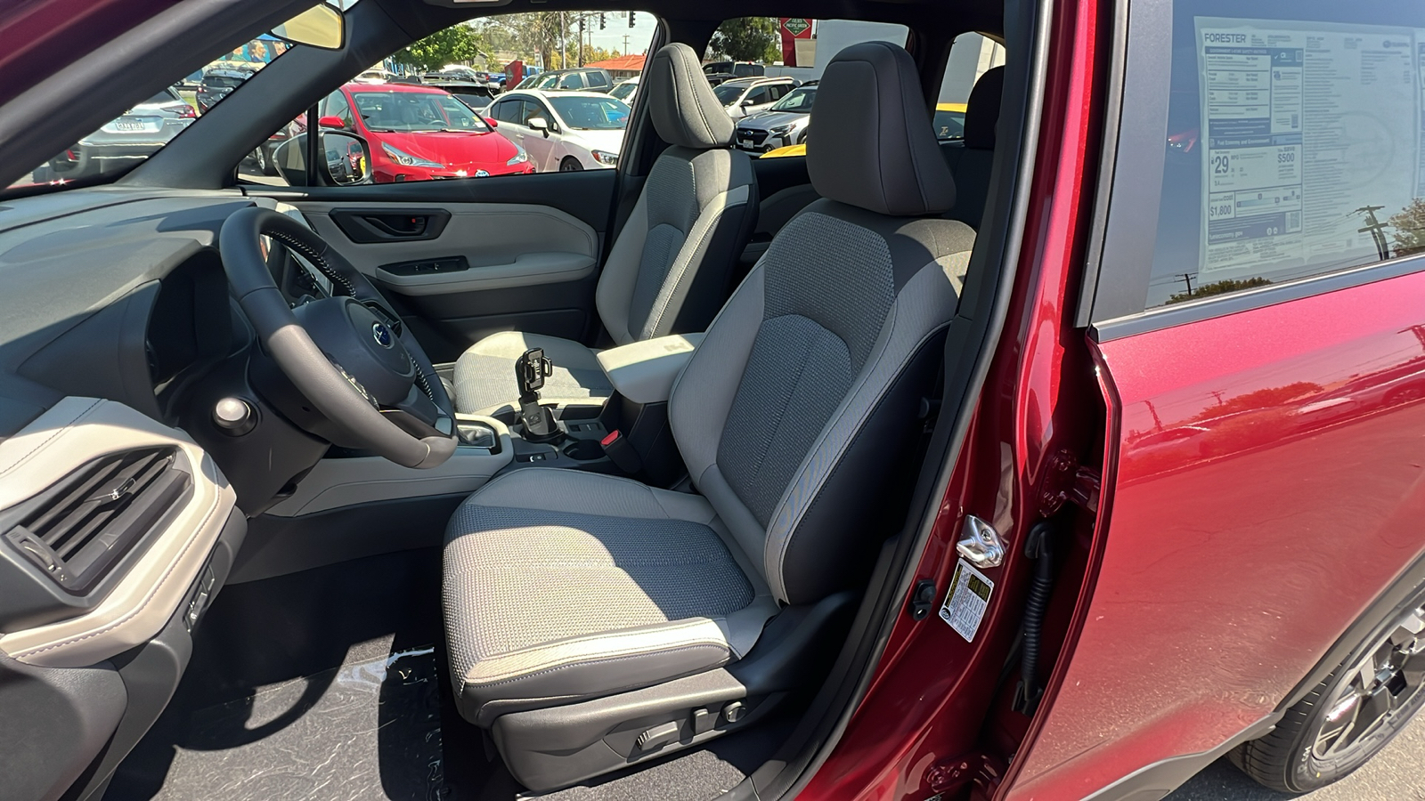 2025 Subaru Forester Premium 22