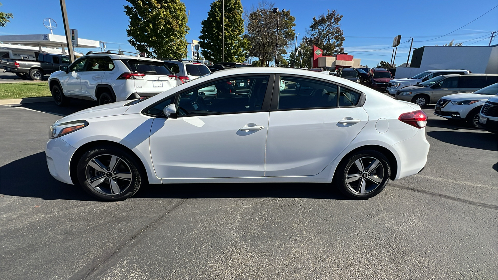 2018 Kia Forte LX 8