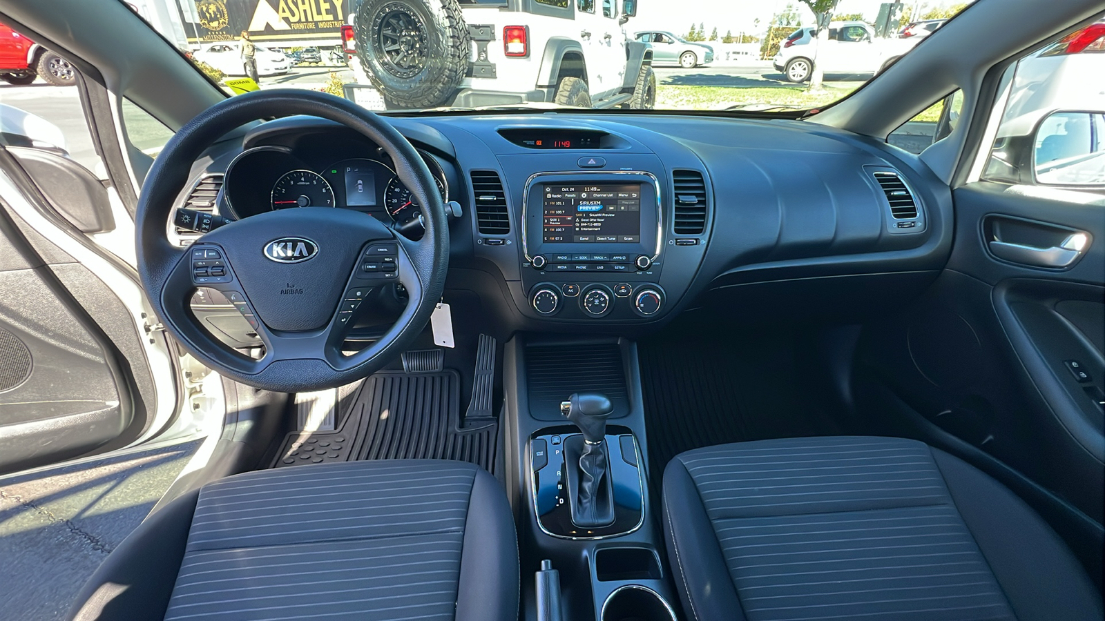 2018 Kia Forte LX 16