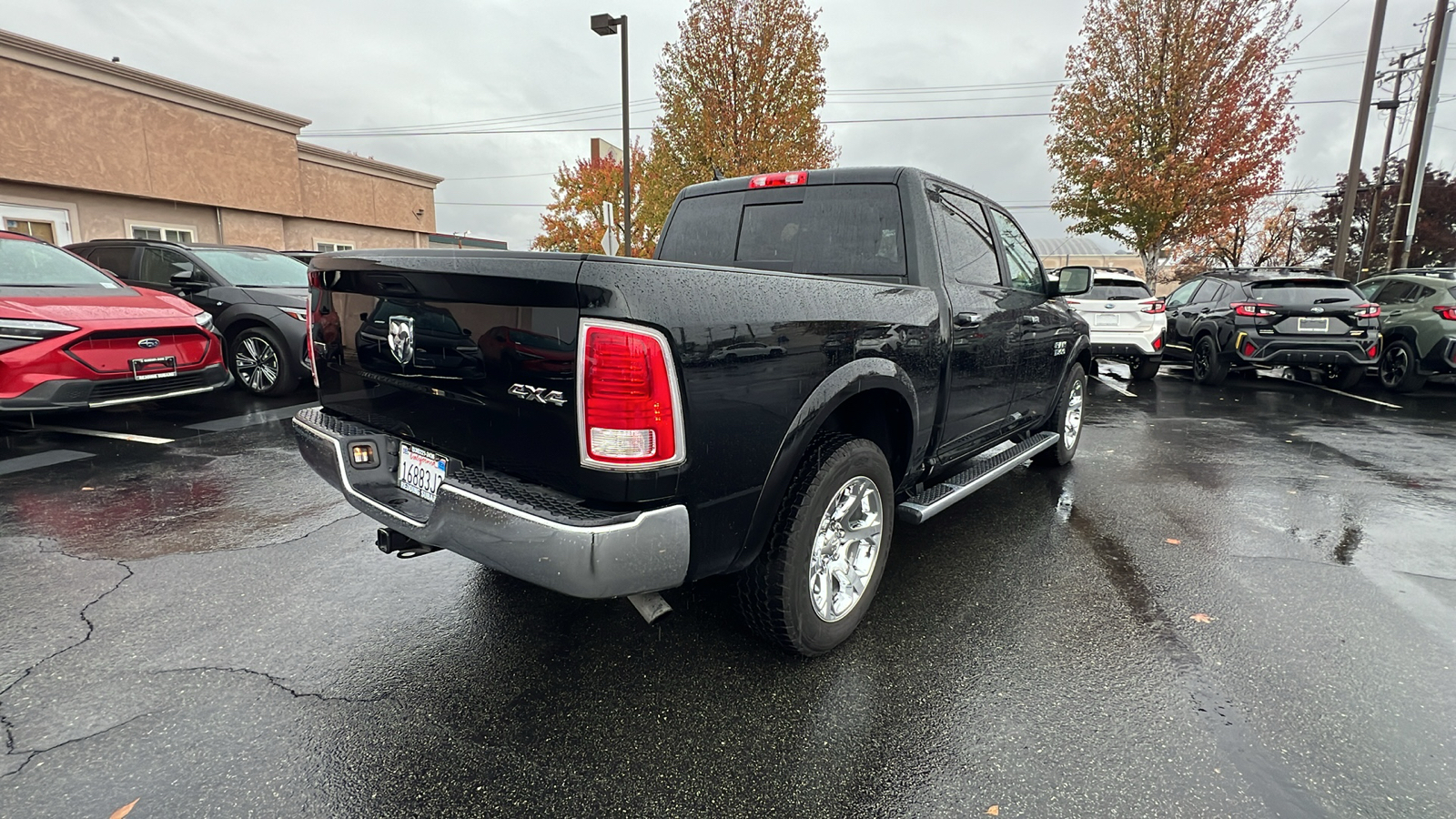 2017 Ram 1500 Laramie 4