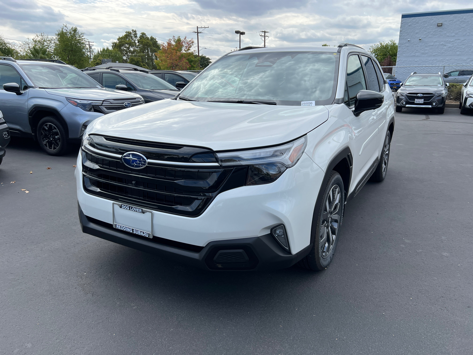 2025 Subaru Forester Touring 1