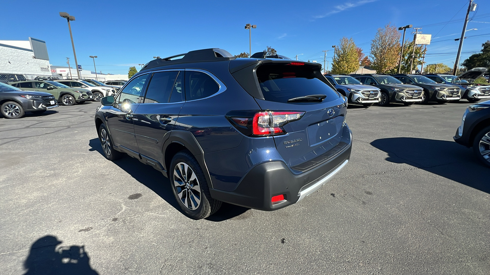 2025 Subaru Outback Touring XT 7