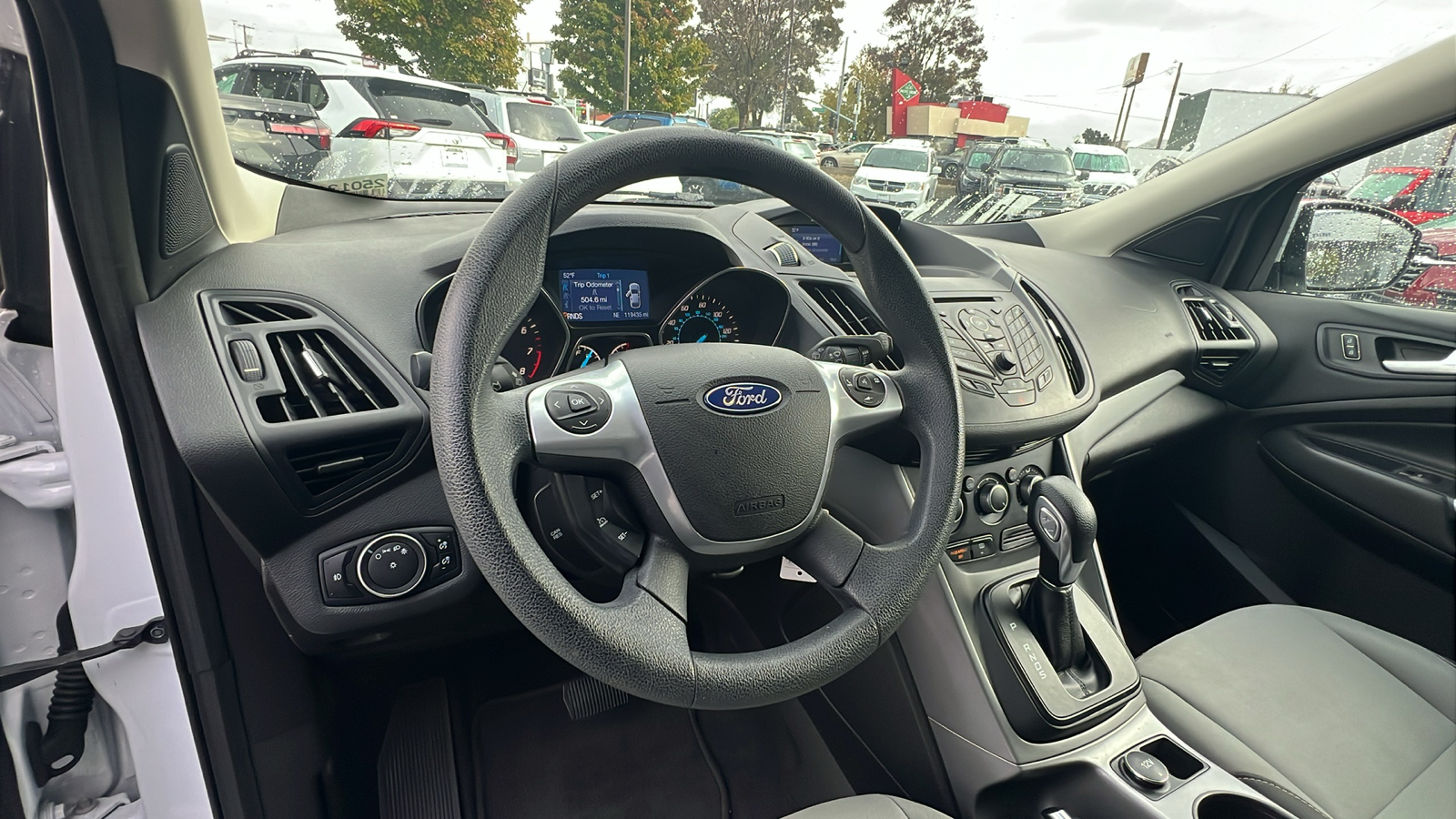 2015 Ford Escape SE 24