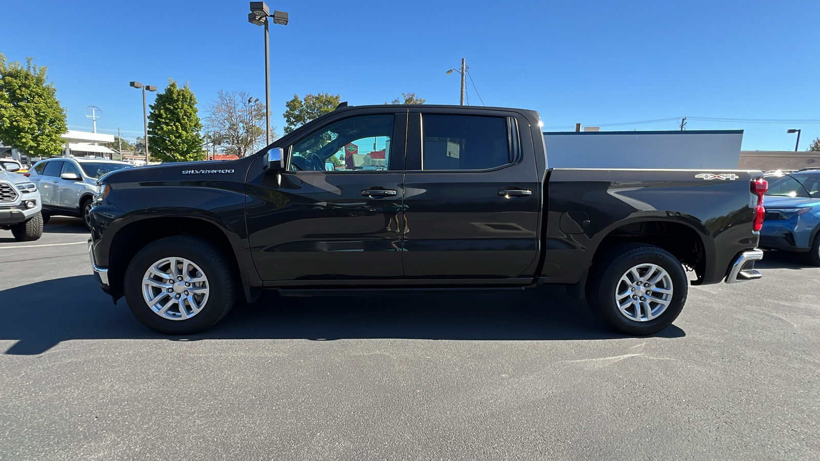 2022 Chevrolet Silverado 1500 LTD LT 7