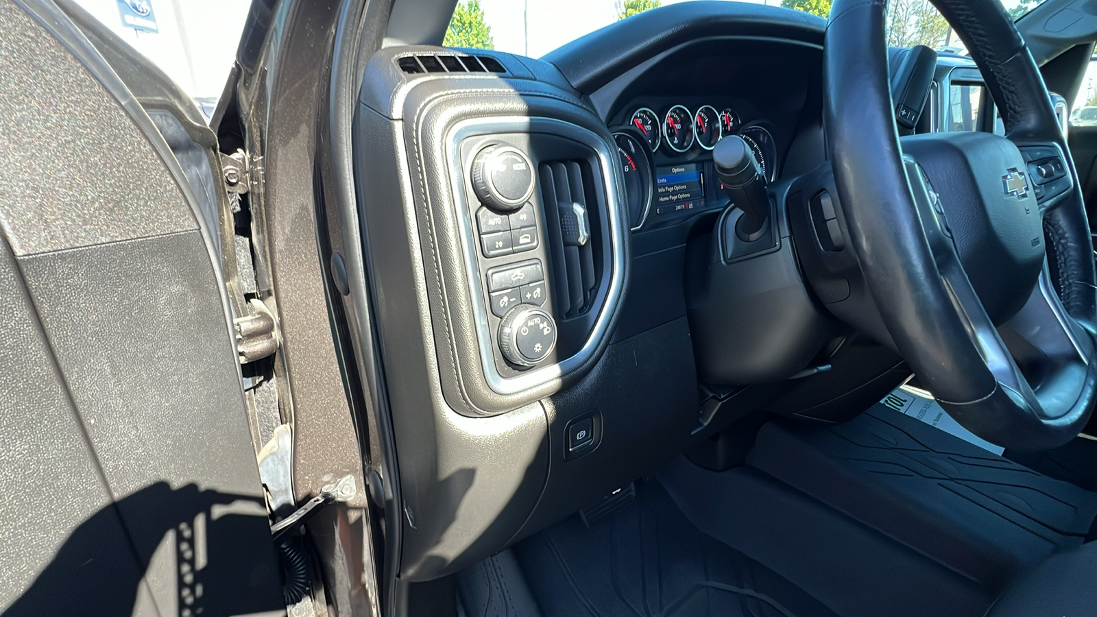 2022 Chevrolet Silverado 1500 LTD LT 31