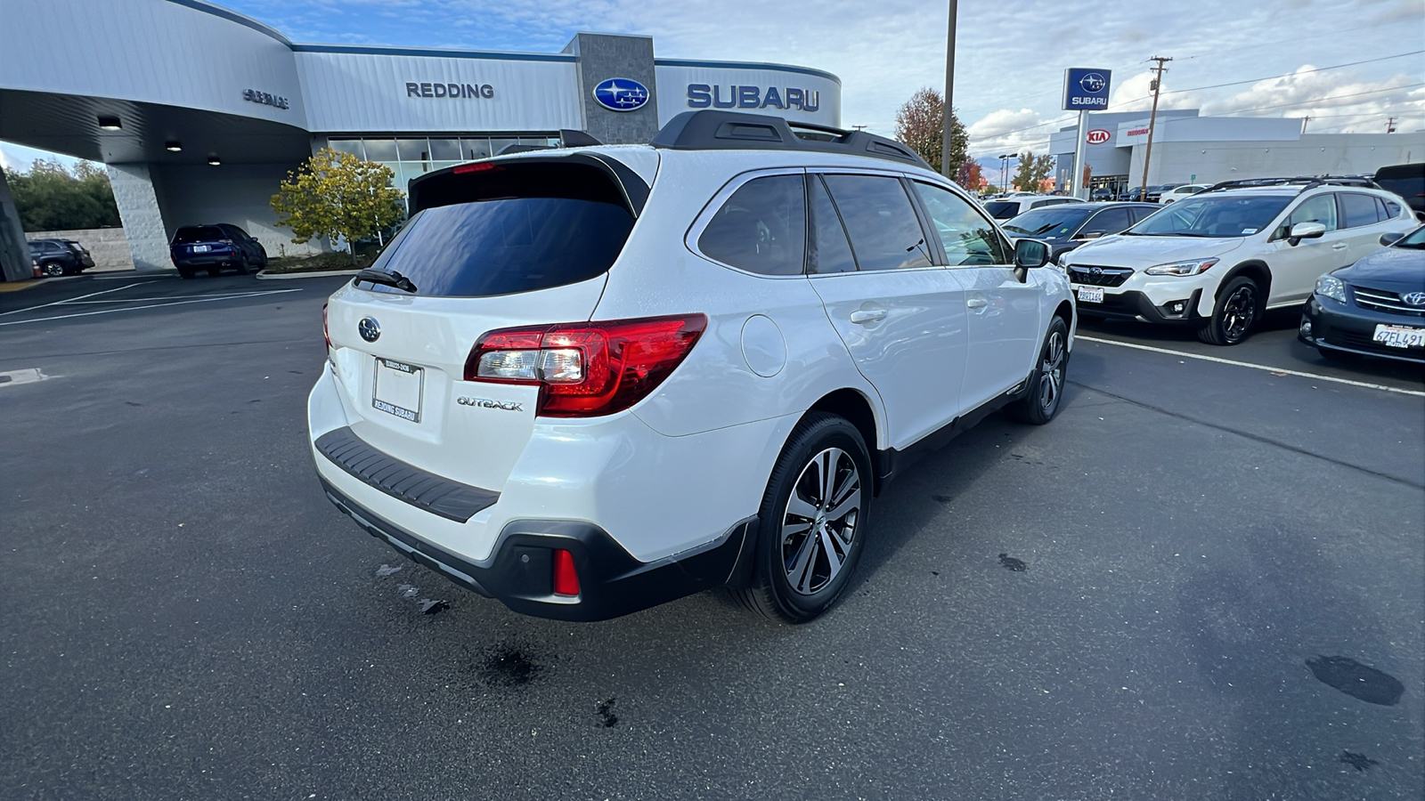 2019 Subaru Outback 2.5i 4