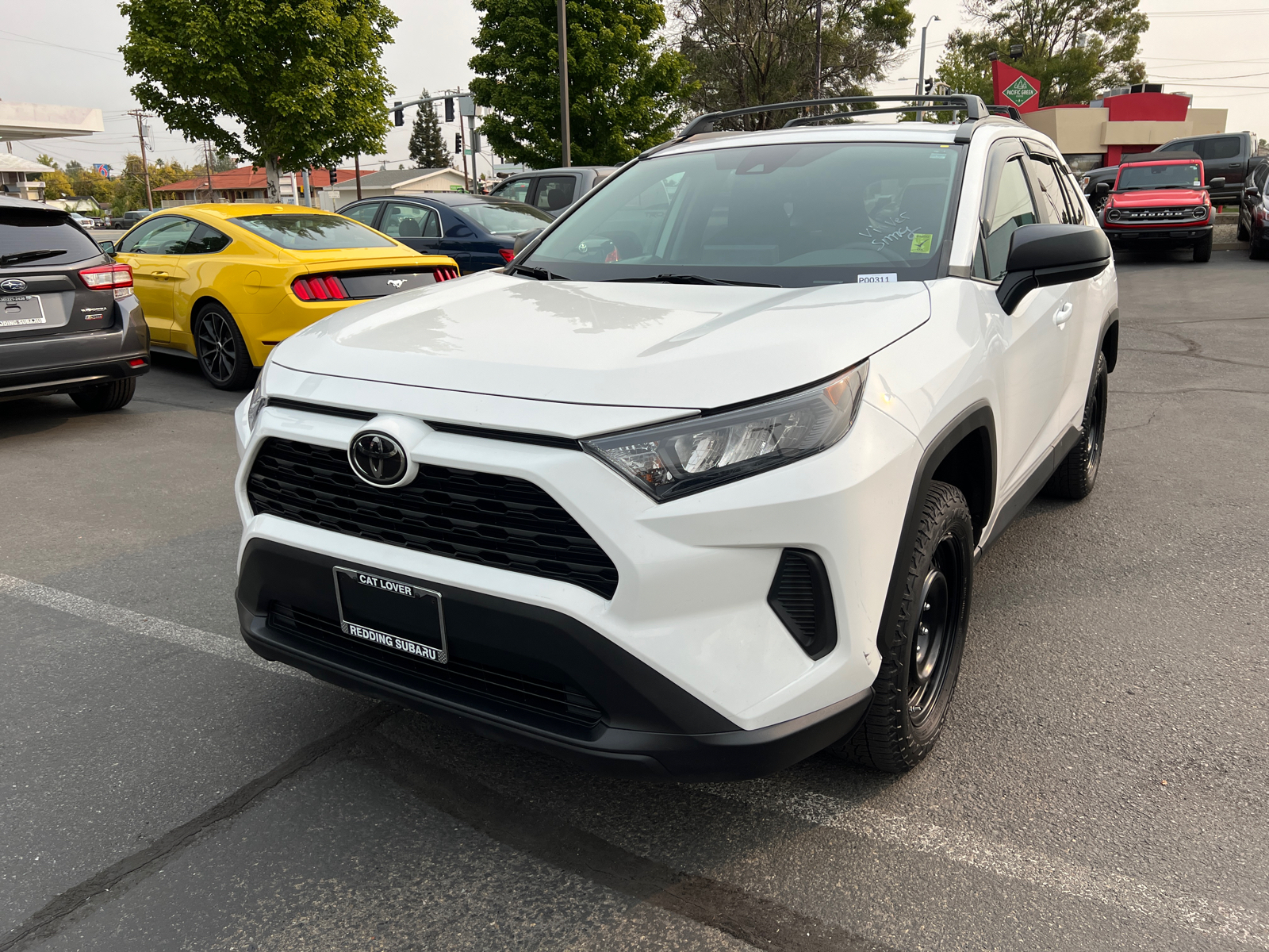 2020 Toyota RAV4 LE 1