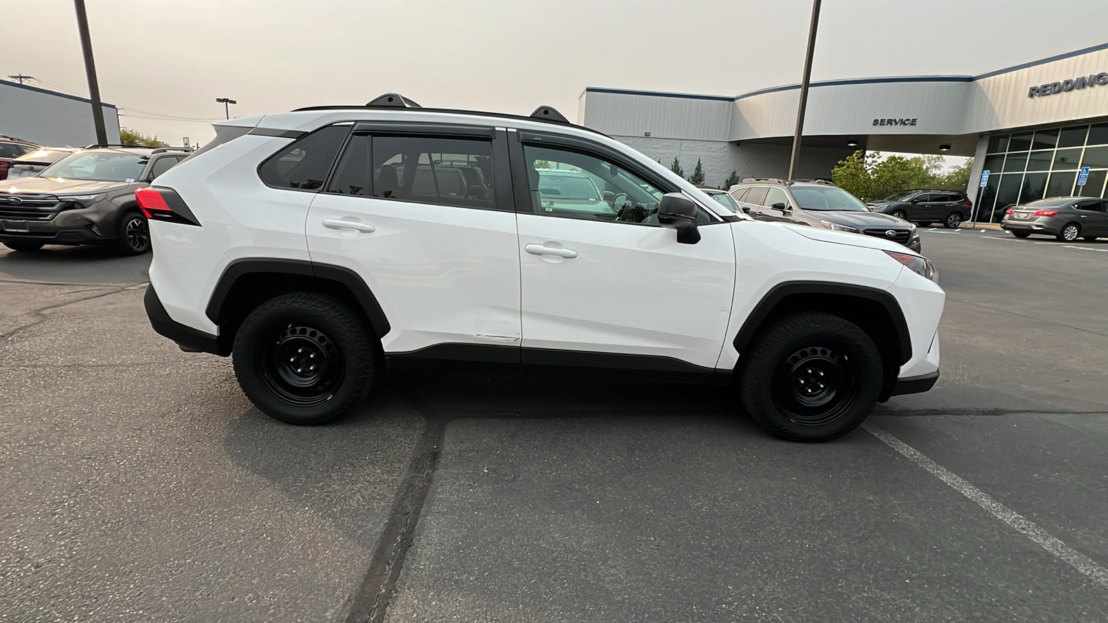 2020 Toyota RAV4 LE 3