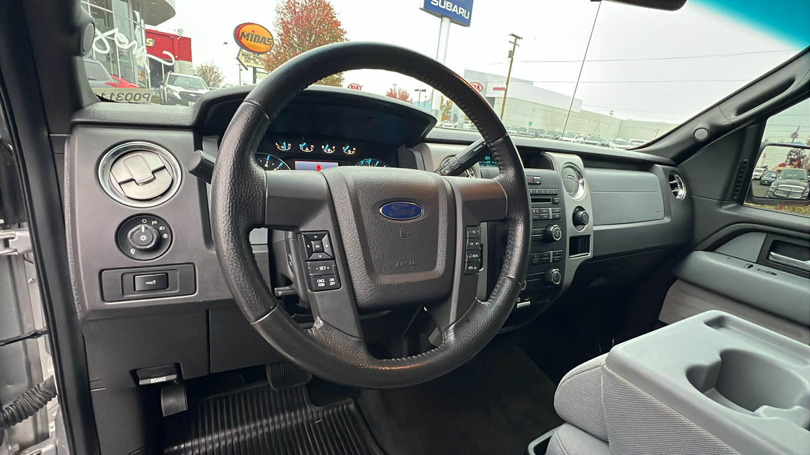 2012 Ford F-150  24