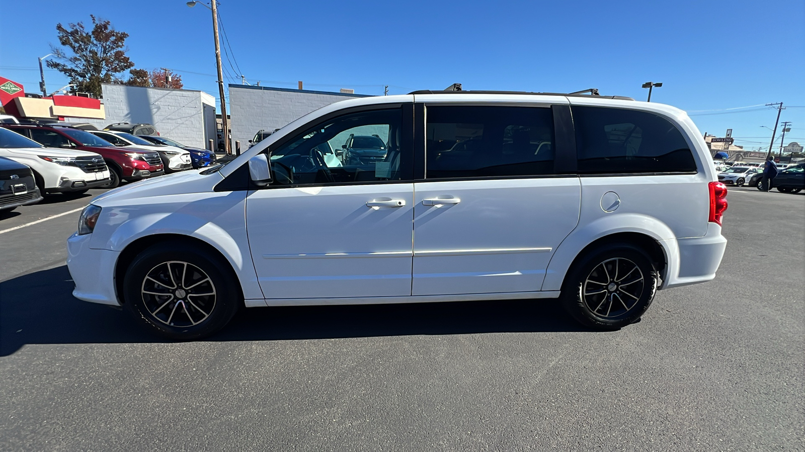 2016 Dodge Grand Caravan R/T 8