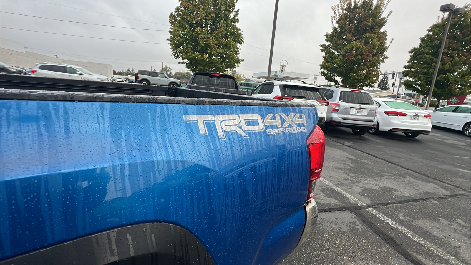 2018 Toyota Tacoma TRD Off-Road 12