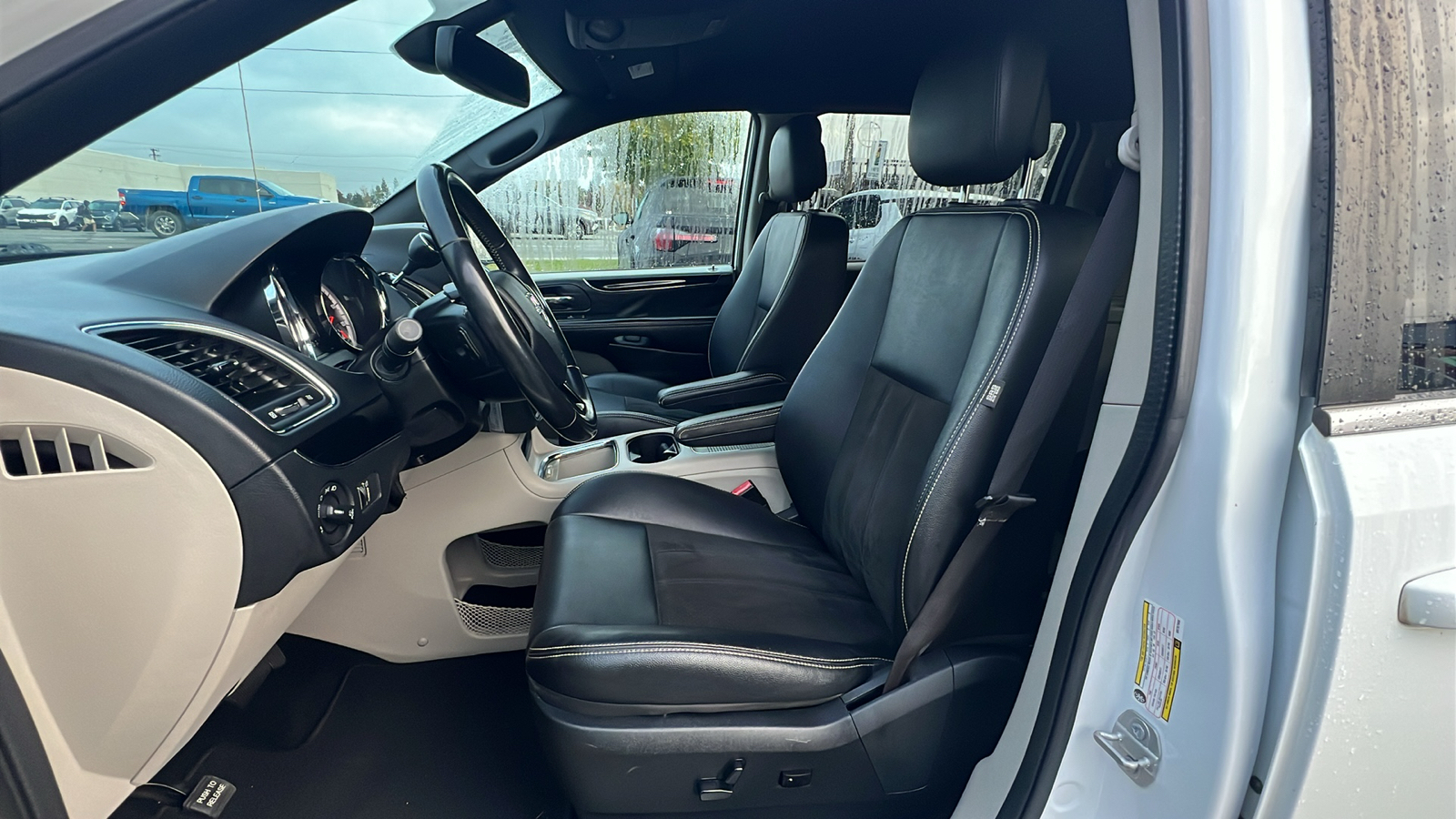 2019 Dodge Grand Caravan SXT 20