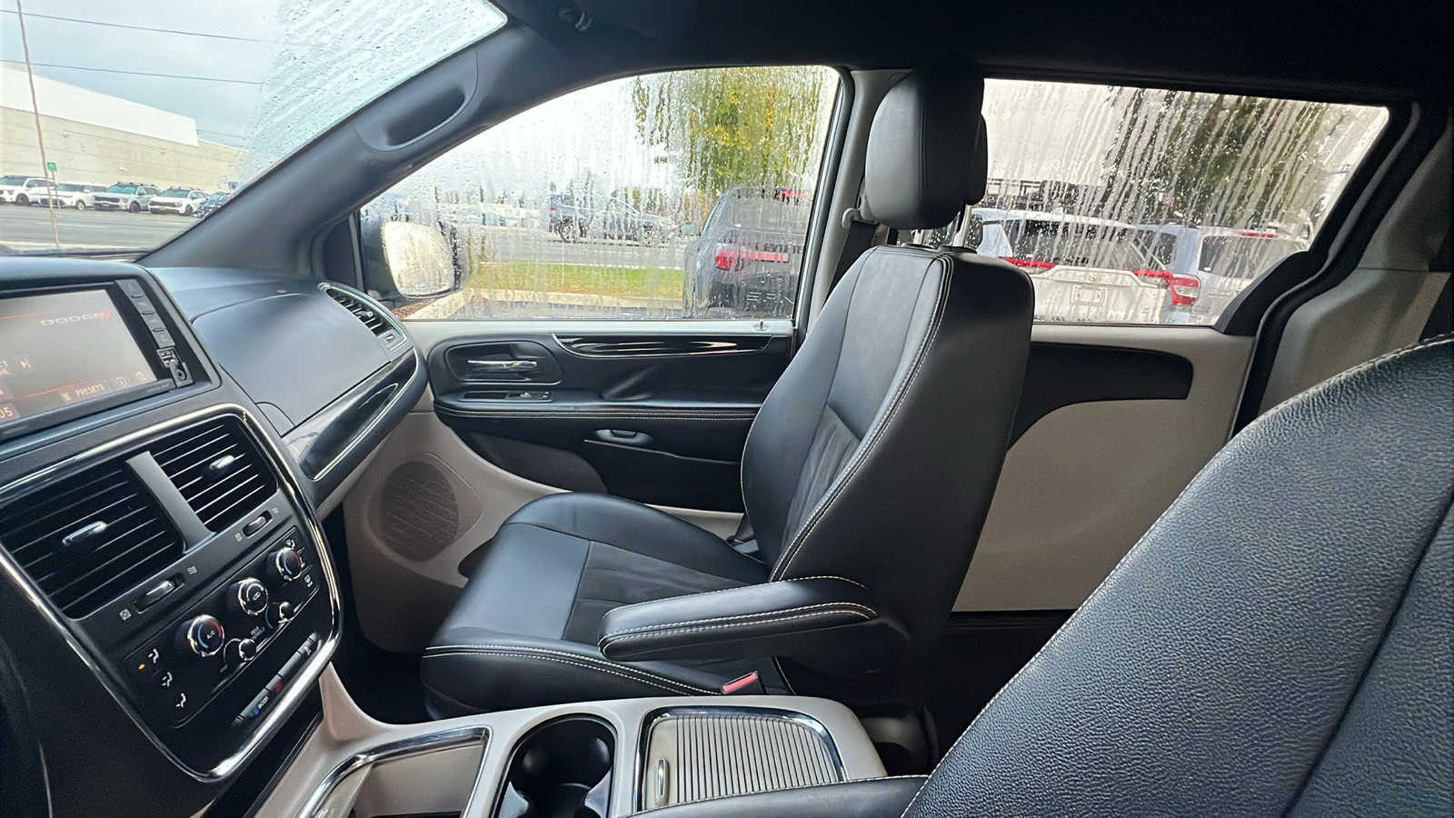 2019 Dodge Grand Caravan SXT 21