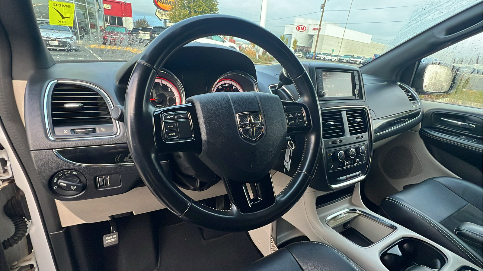 2019 Dodge Grand Caravan SXT 22