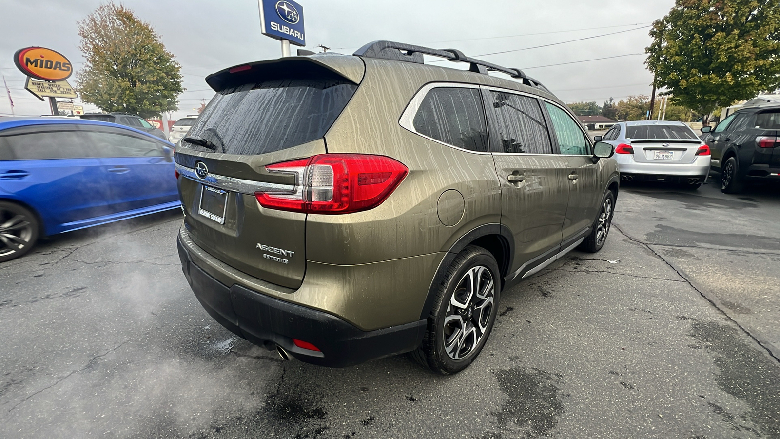 2023 Subaru Ascent Limited 4