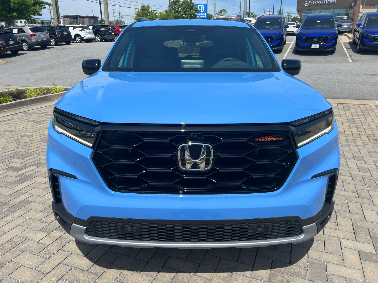 2025 Honda Pilot TrailSport 2