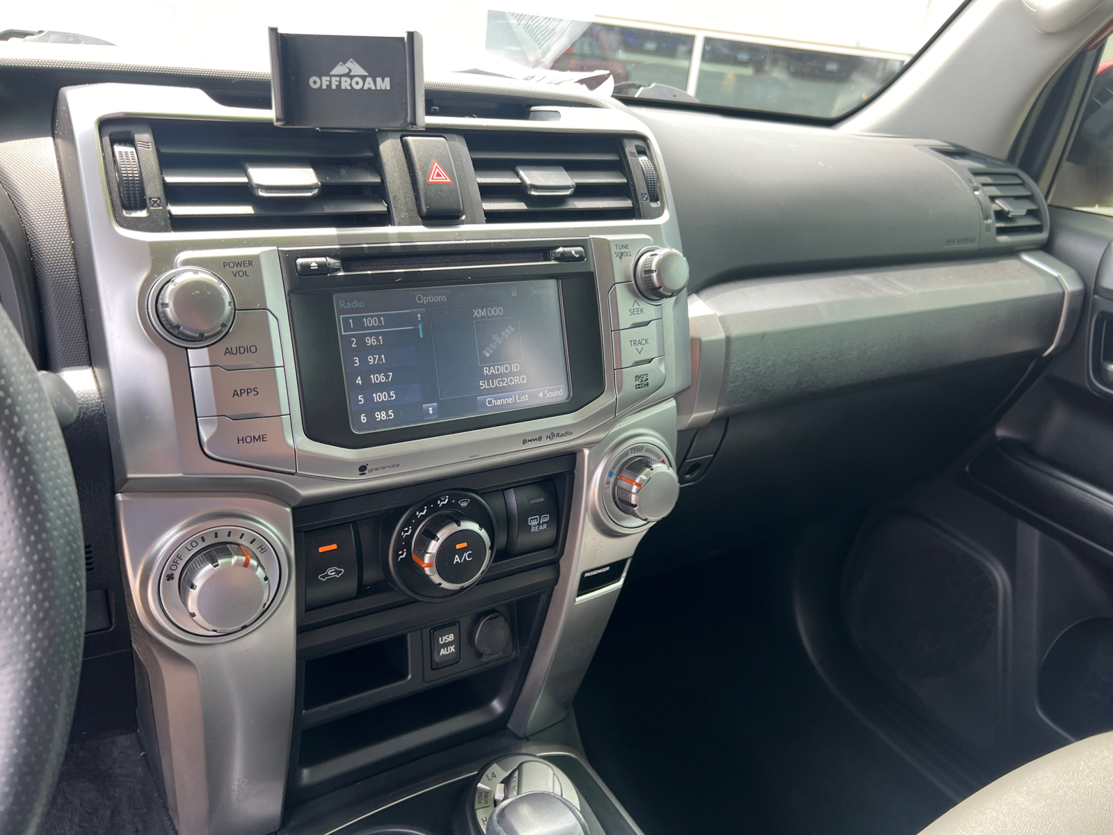 2019 Toyota 4Runner SR5 Premium 21