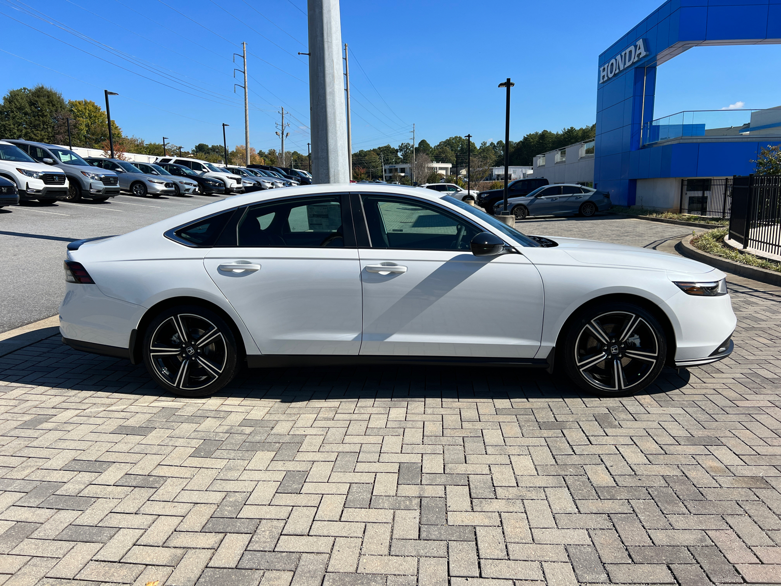 2024 Honda Accord Hybrid Sport 8