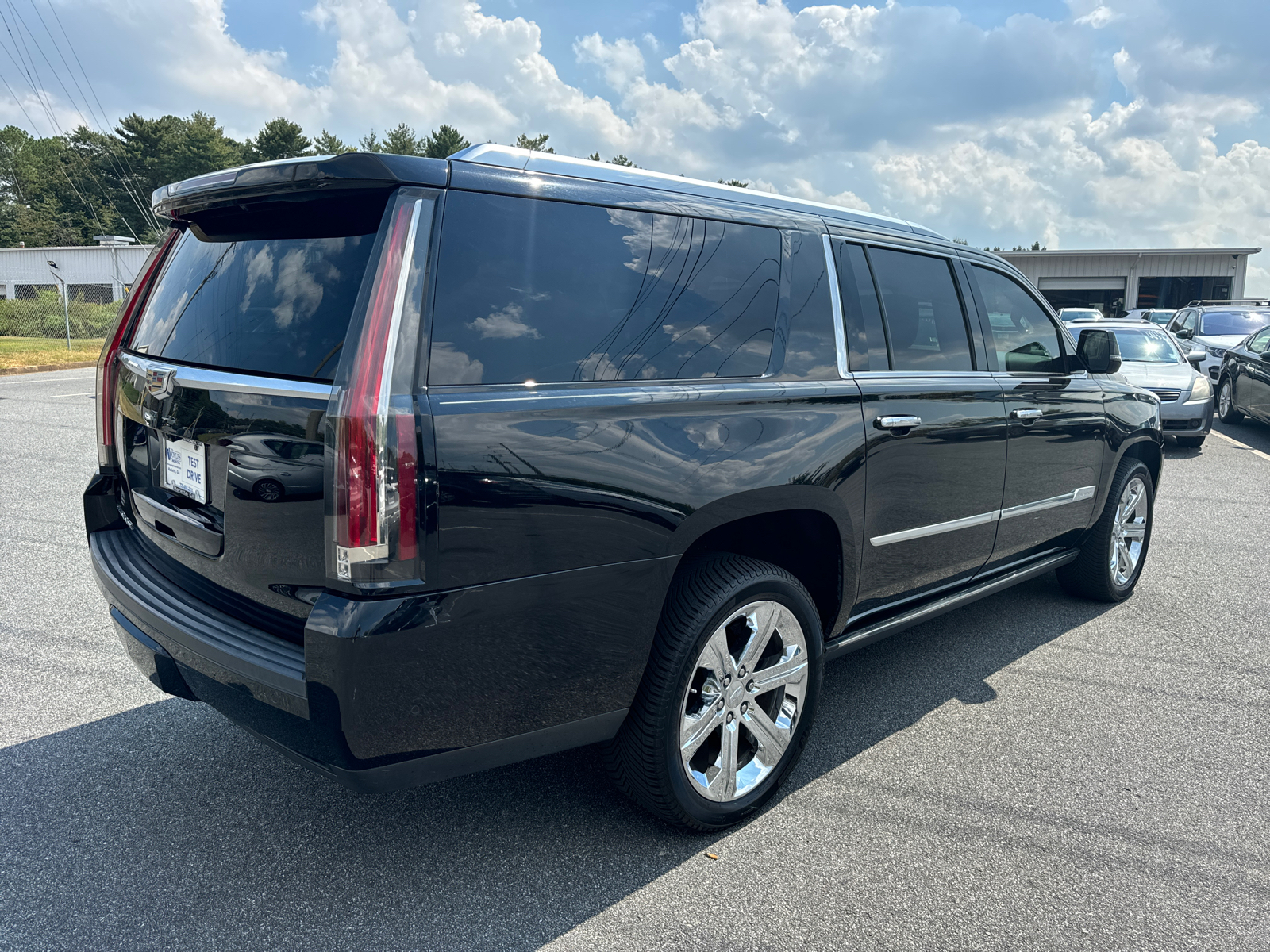 2017 Cadillac Escalade ESV Platinum 7