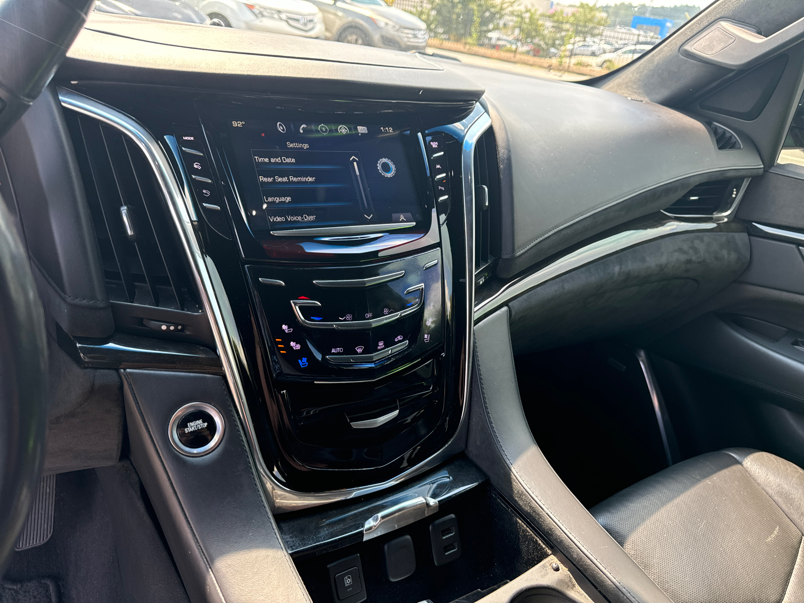 2017 Cadillac Escalade ESV Platinum 22