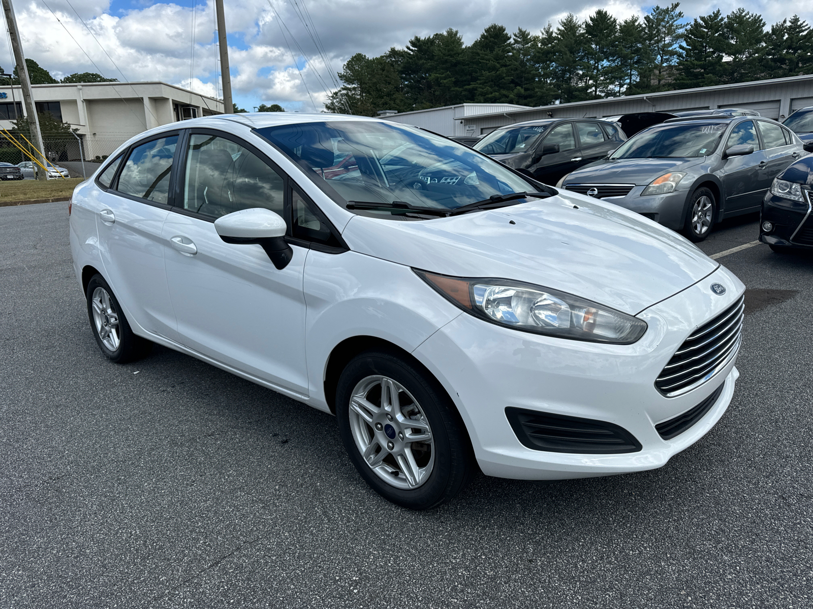 2018 Ford Fiesta SE 1