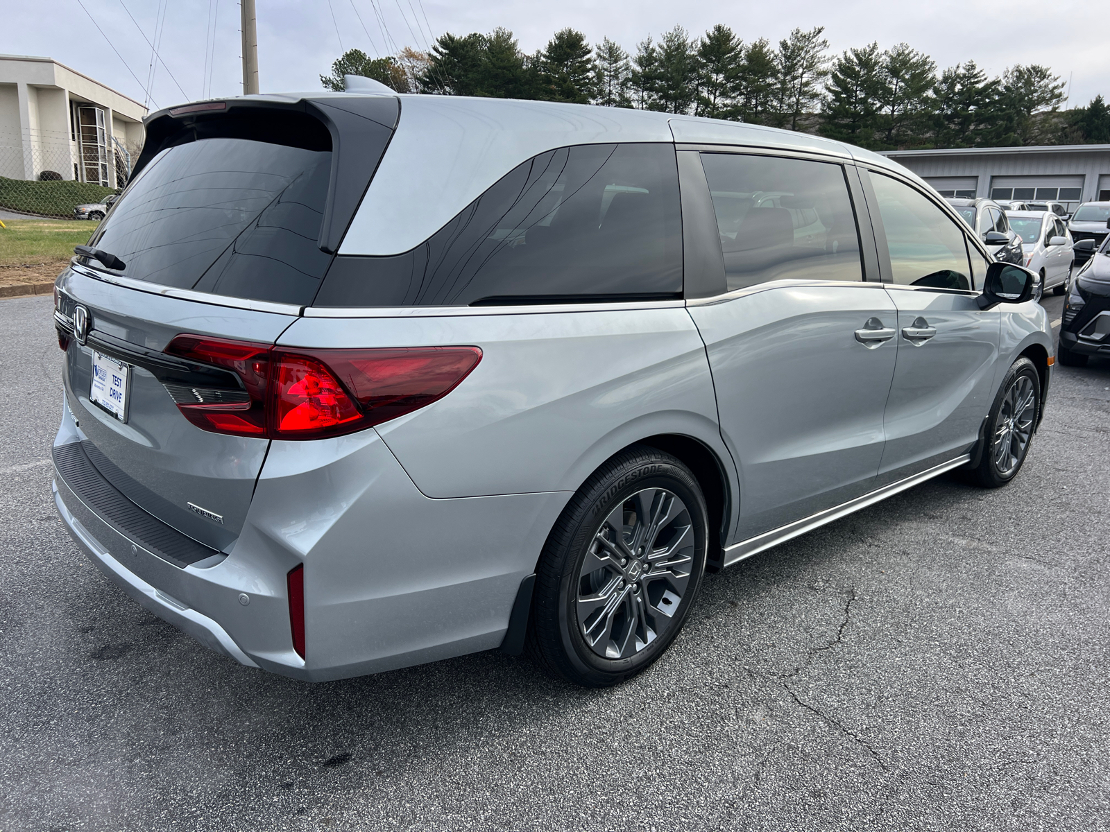 2025 Honda Odyssey Touring 7