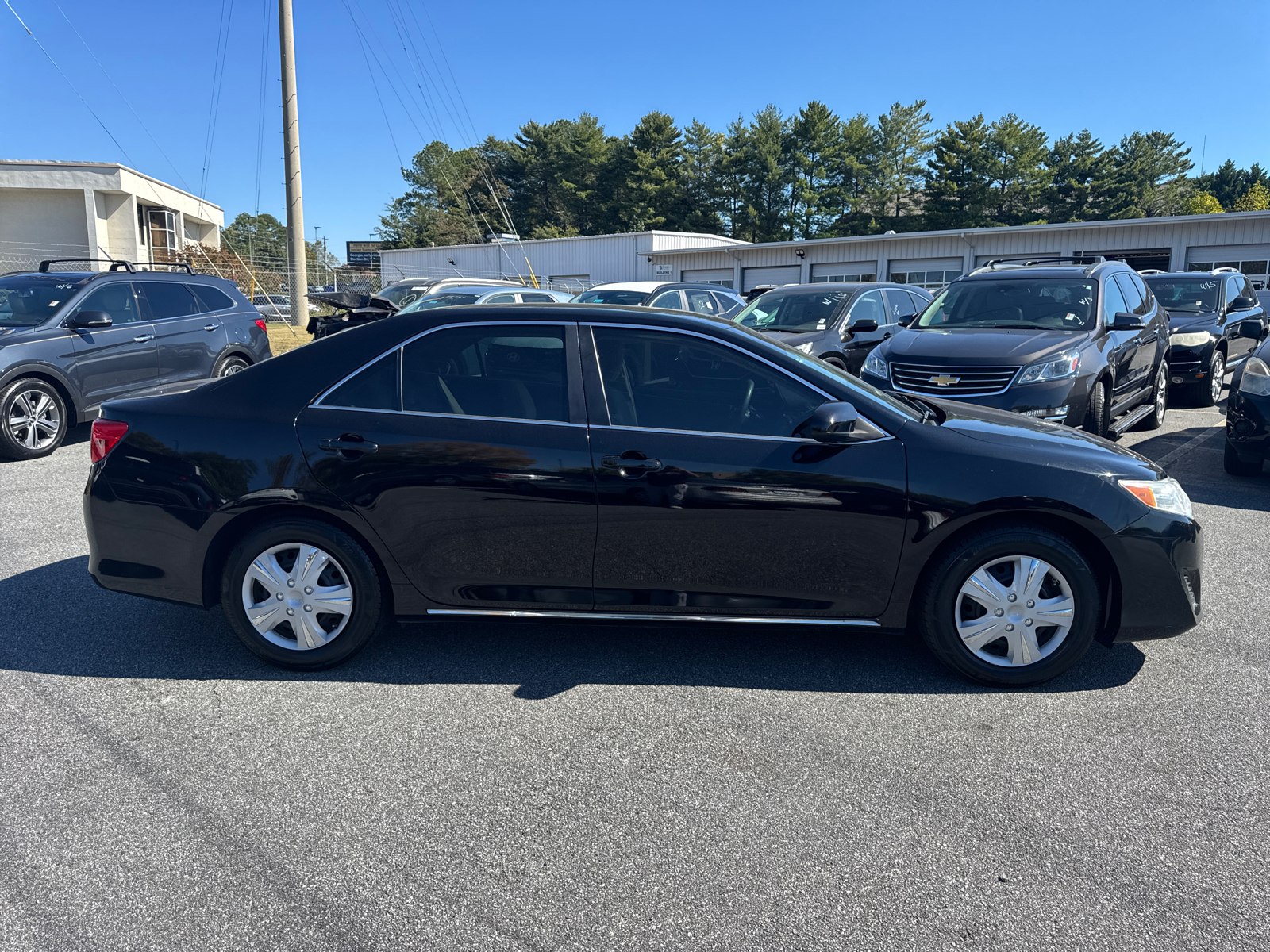 2014 Toyota Camry LE 8