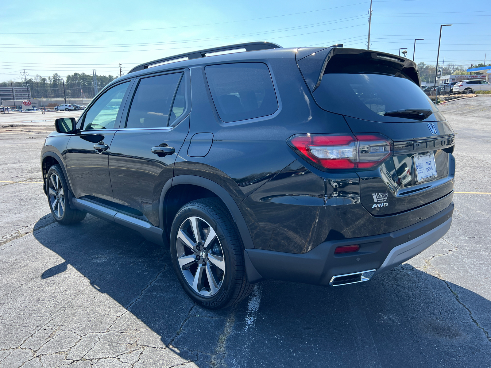 2025 Honda Pilot Touring 5