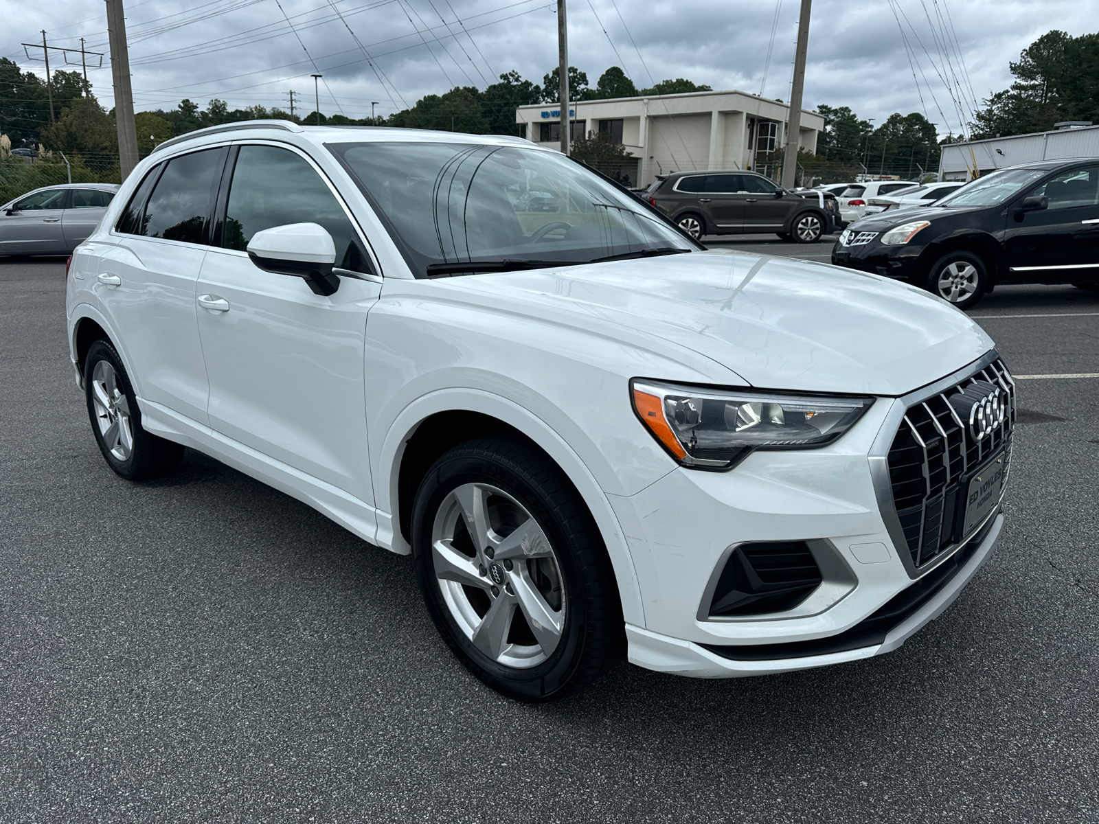 2019 Audi Q3 Premium 1