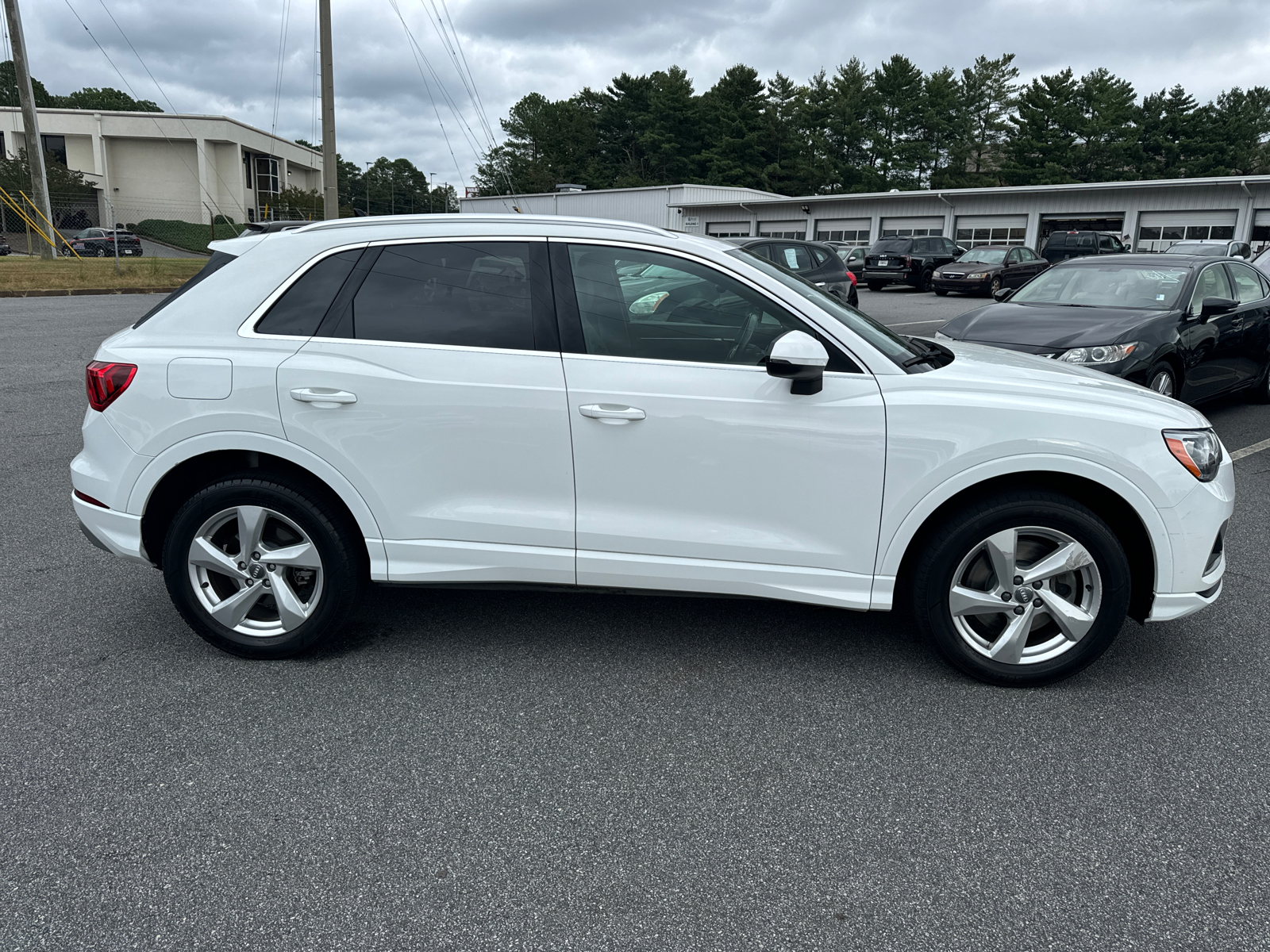 2019 Audi Q3 Premium 8