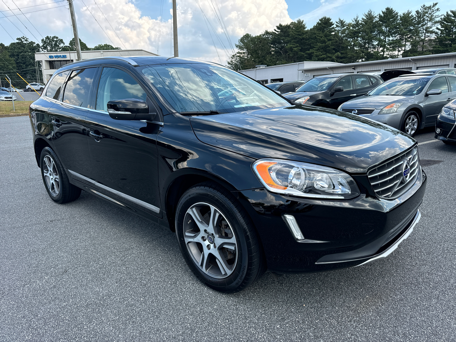 2015 Volvo XC60 T6 1