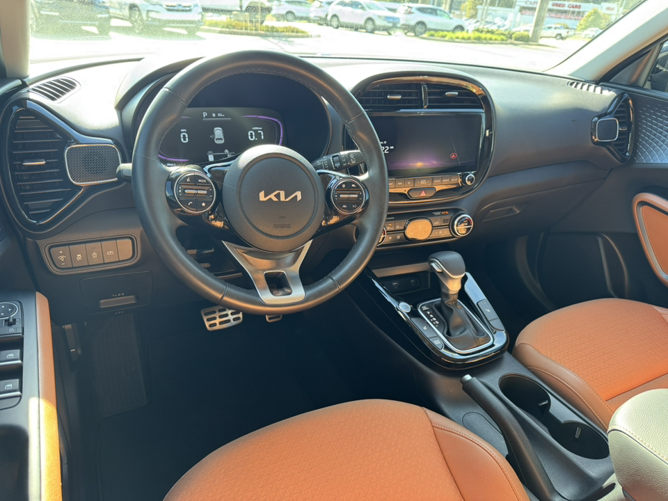 2024 Kia Soul EX 14