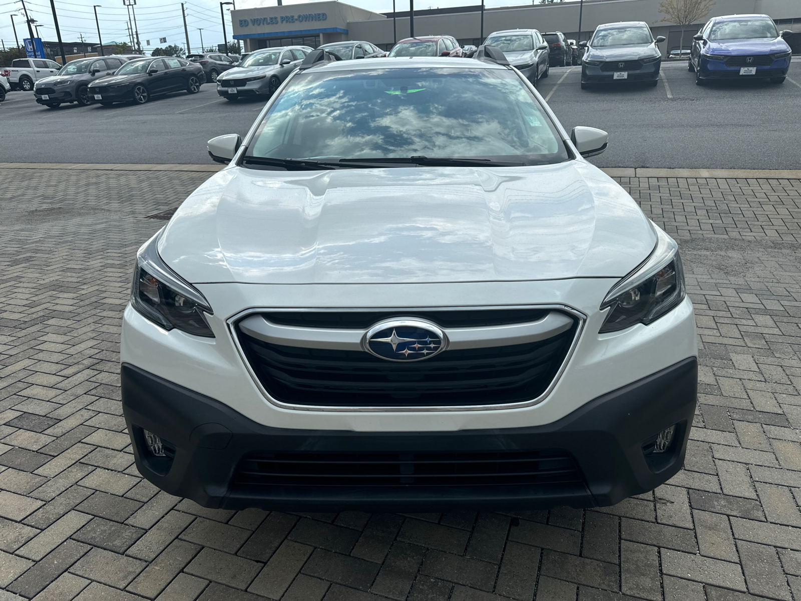 2020 Subaru Outback Premium 2