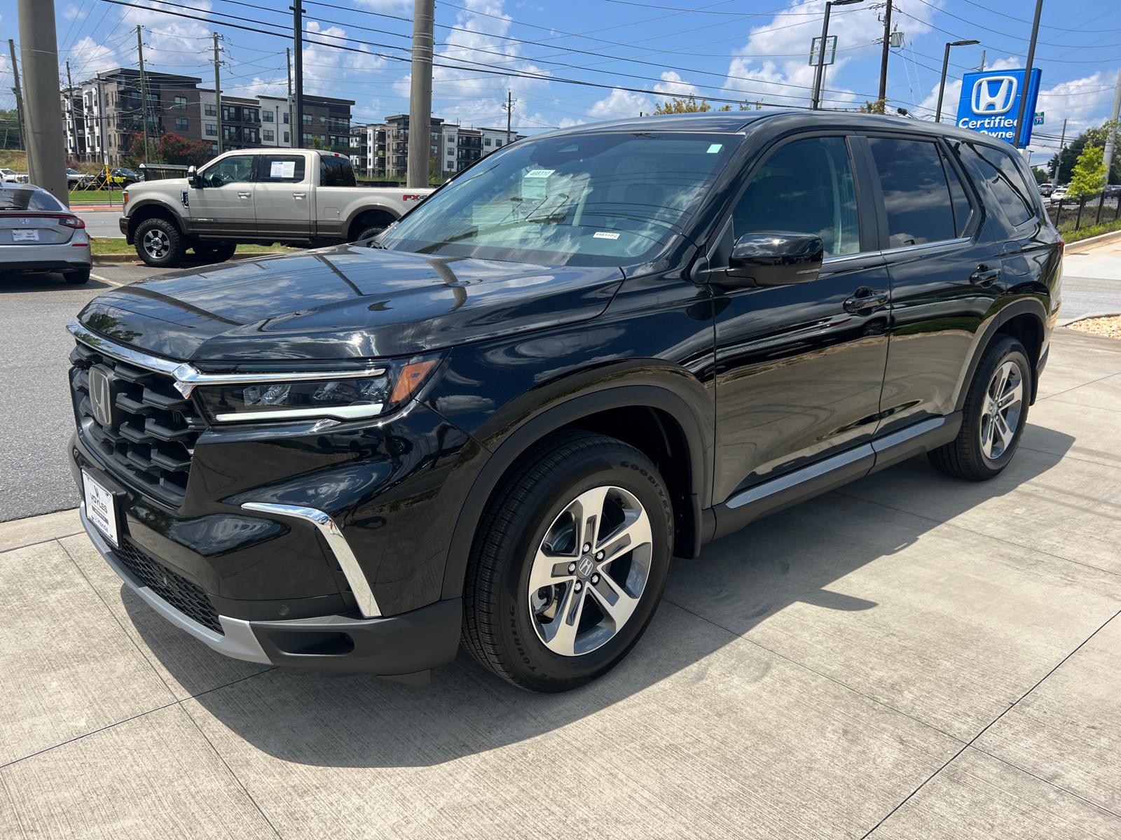 2025 Honda Pilot EX-L 3