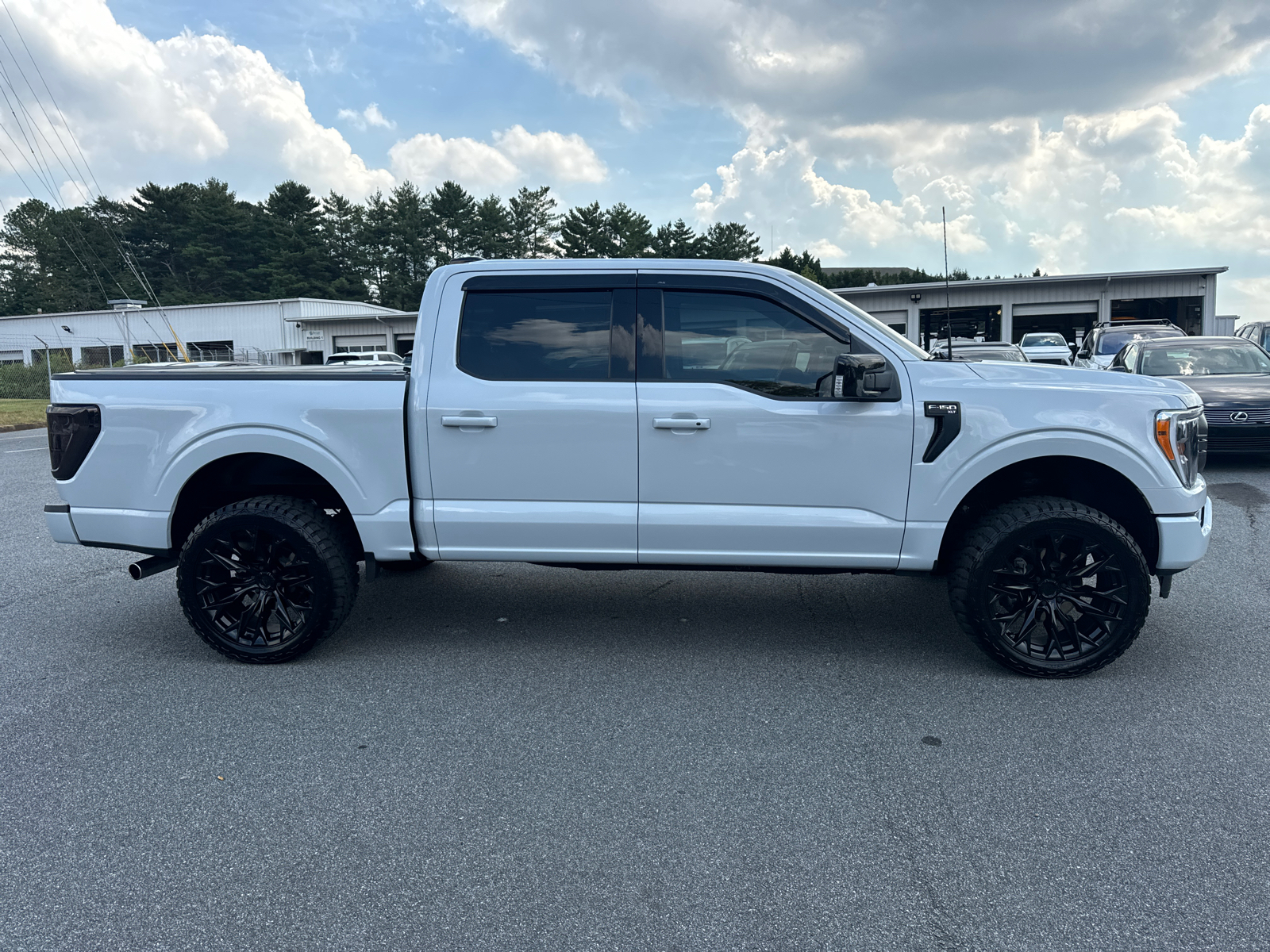 2022 Ford F-150  8