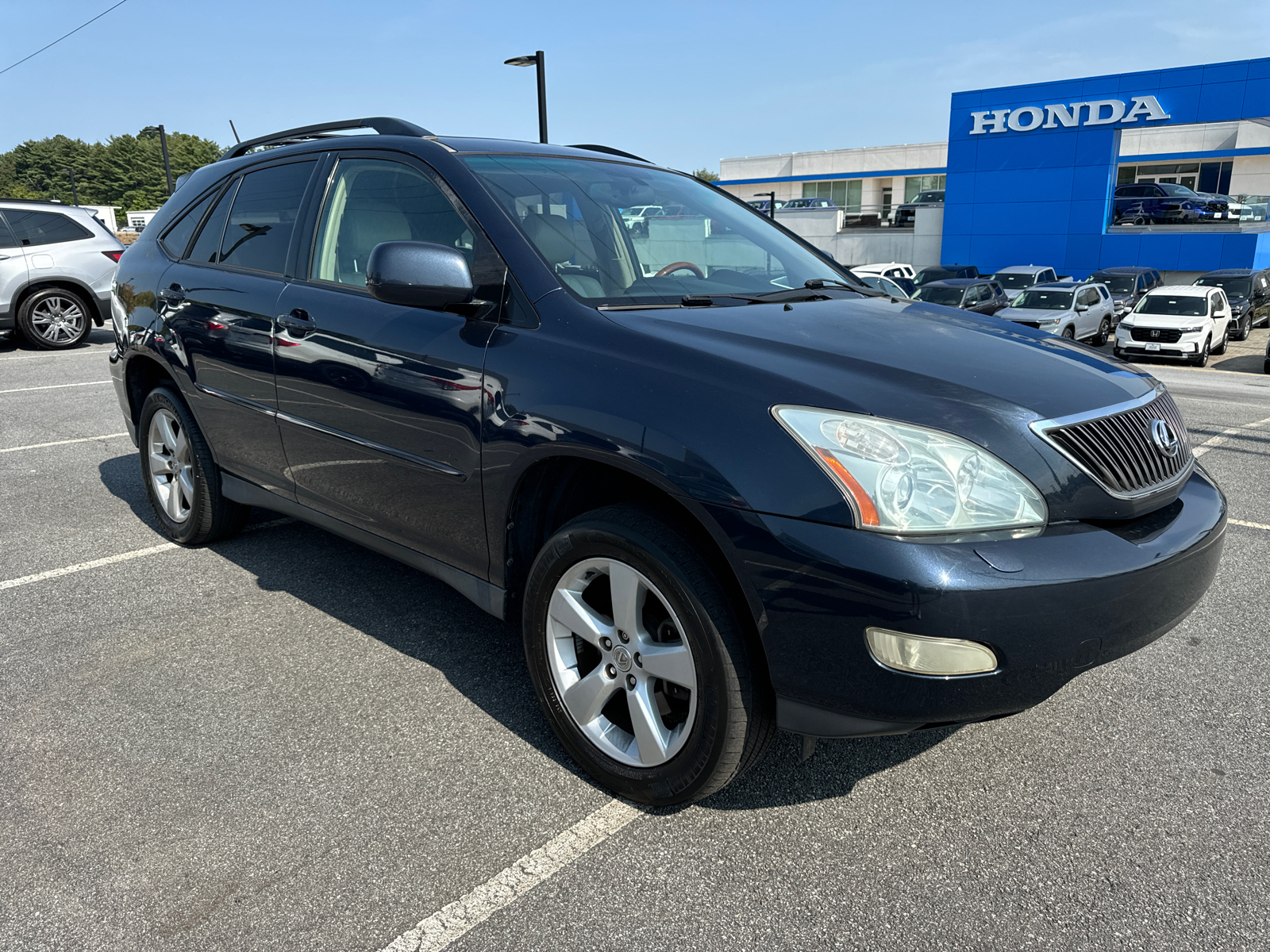 2004 Lexus RX 330  1