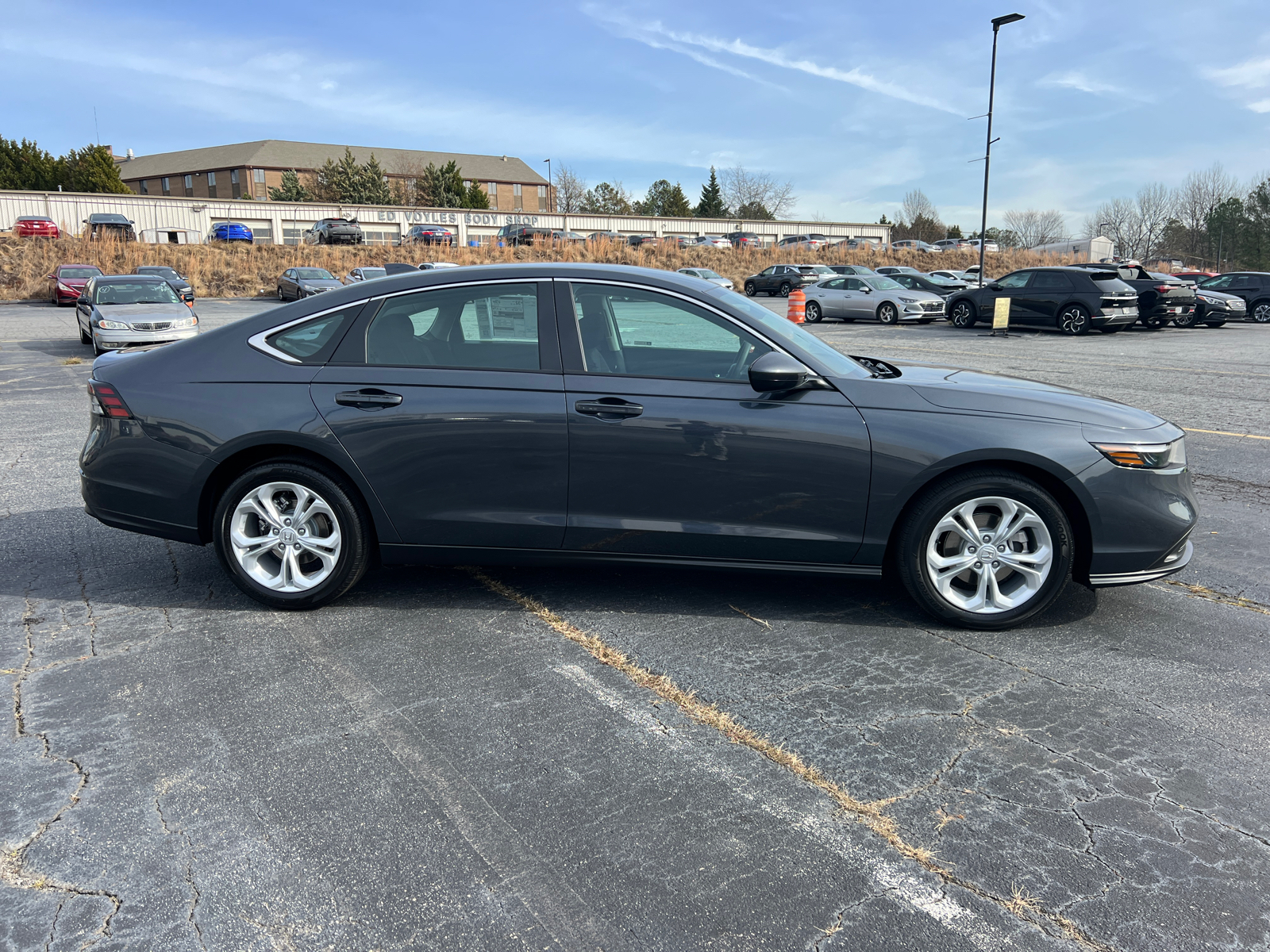 2024 Honda Accord Sedan LX 8