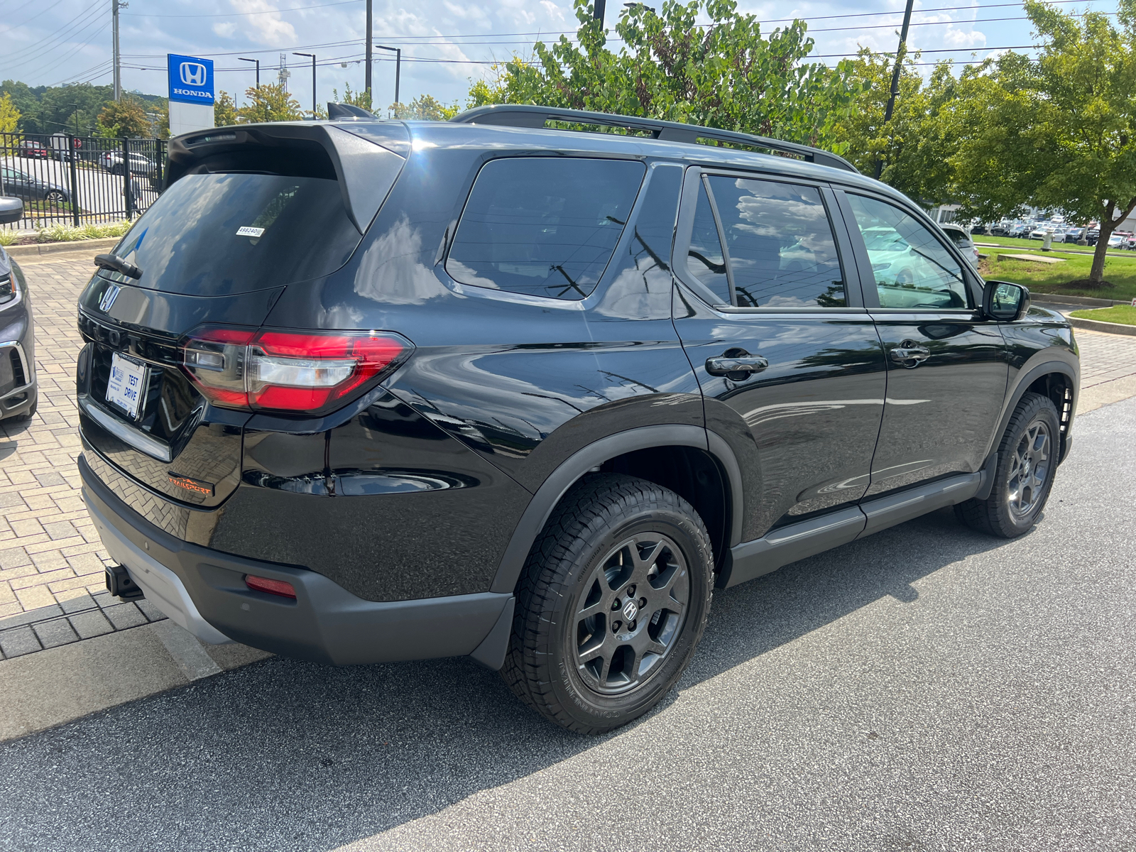 2025 Honda Pilot TrailSport 7